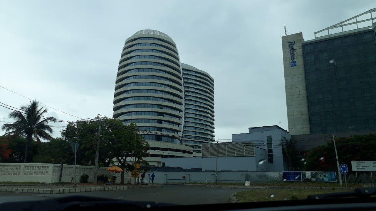 Street view near Southern Sun Maputo, Maputo — © patriciaferrao (CC BY-SA · Mapillary)