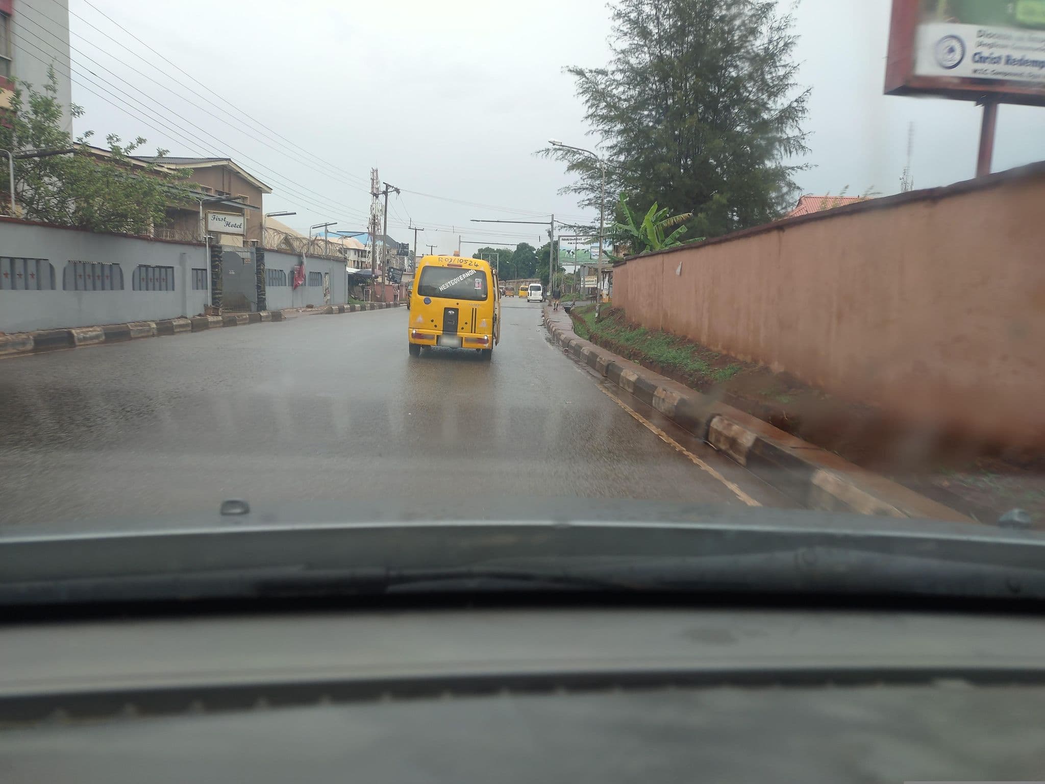 Street view near First Hotel, Enugu — © Obianinulu (CC BY-SA · Mapillary)