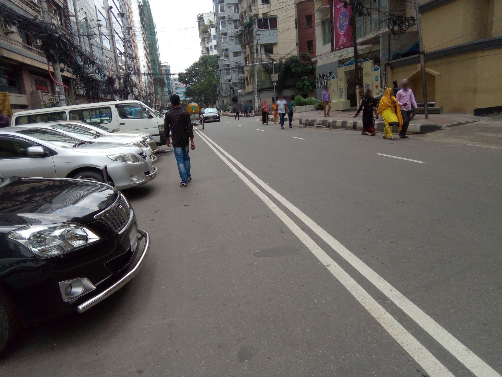 Street view near Nordic Hotels, Kafrul — © mapdhaka (CC BY-SA · Mapillary)