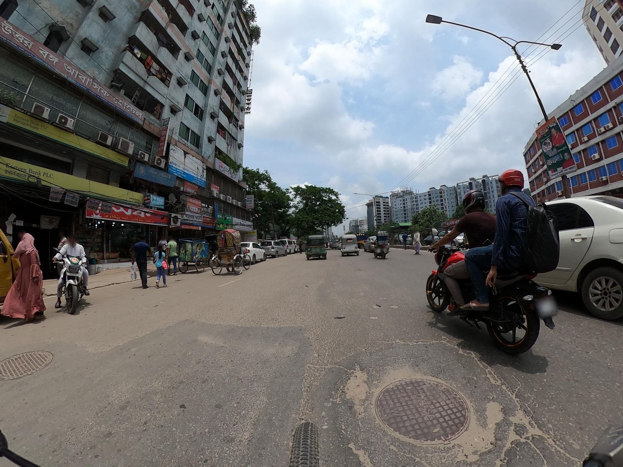 Street view near bachelor point home stay, Kafrul — © sawanshariar (CC BY-SA · Mapillary)