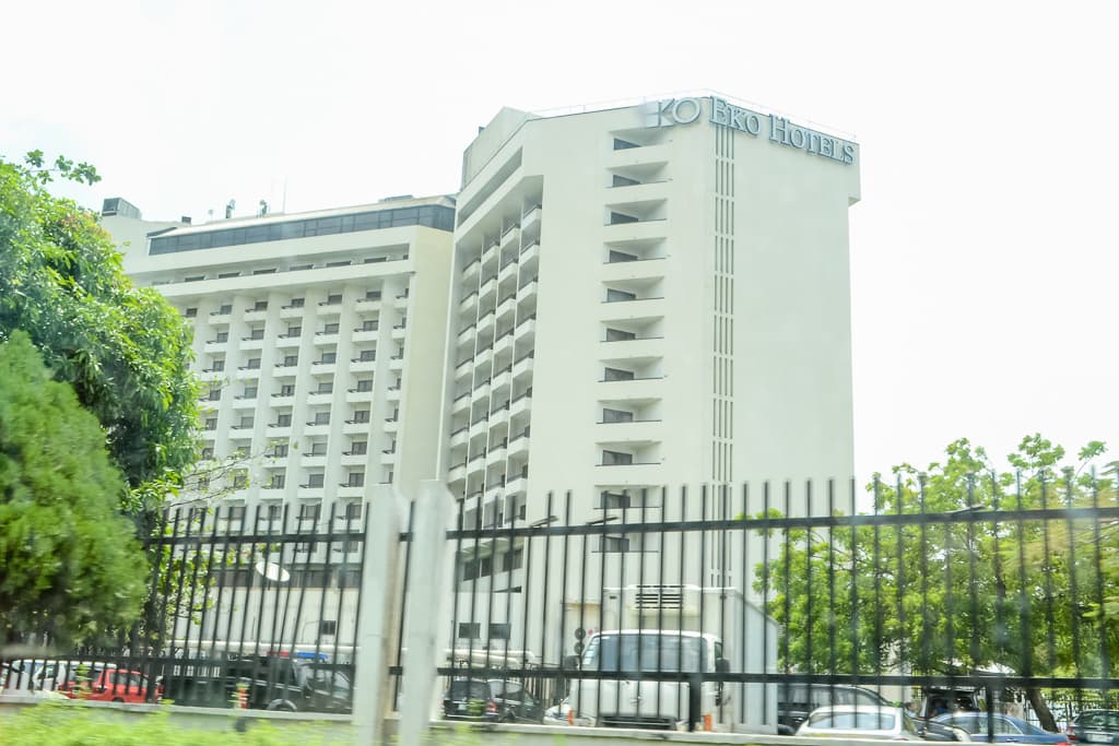 Eko Hotel (via Wikimedia Commons, CC BY-SA 4.0)