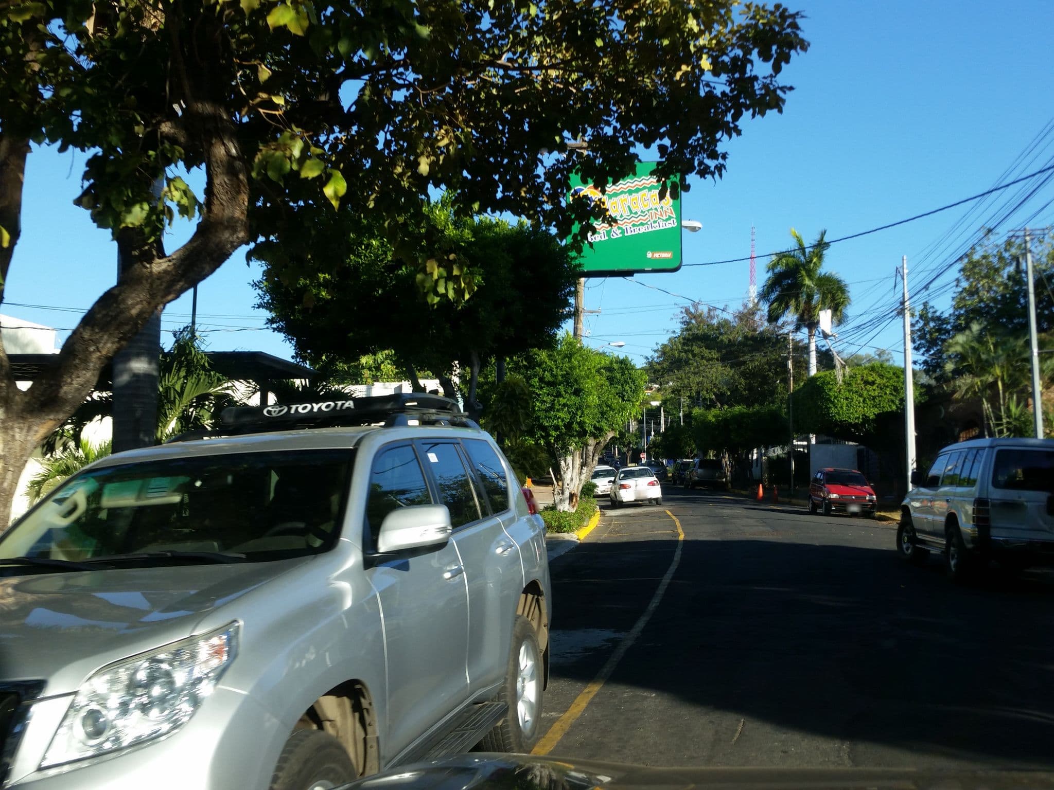 Street view near Maracas Inn, Managua