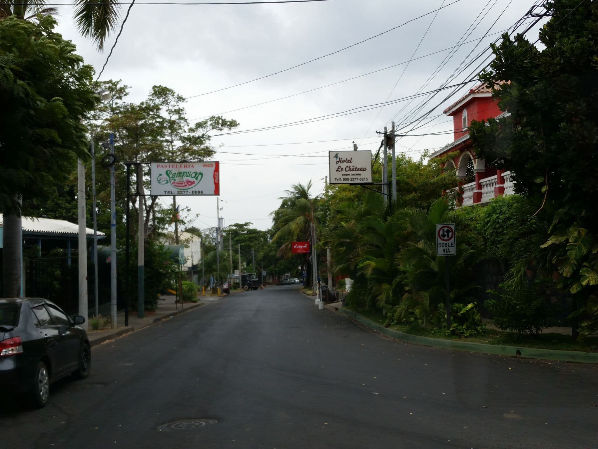 Street view near Lost Inn Managua Hostel, Managua — © jaakkoh (CC BY-SA · Mapillary)