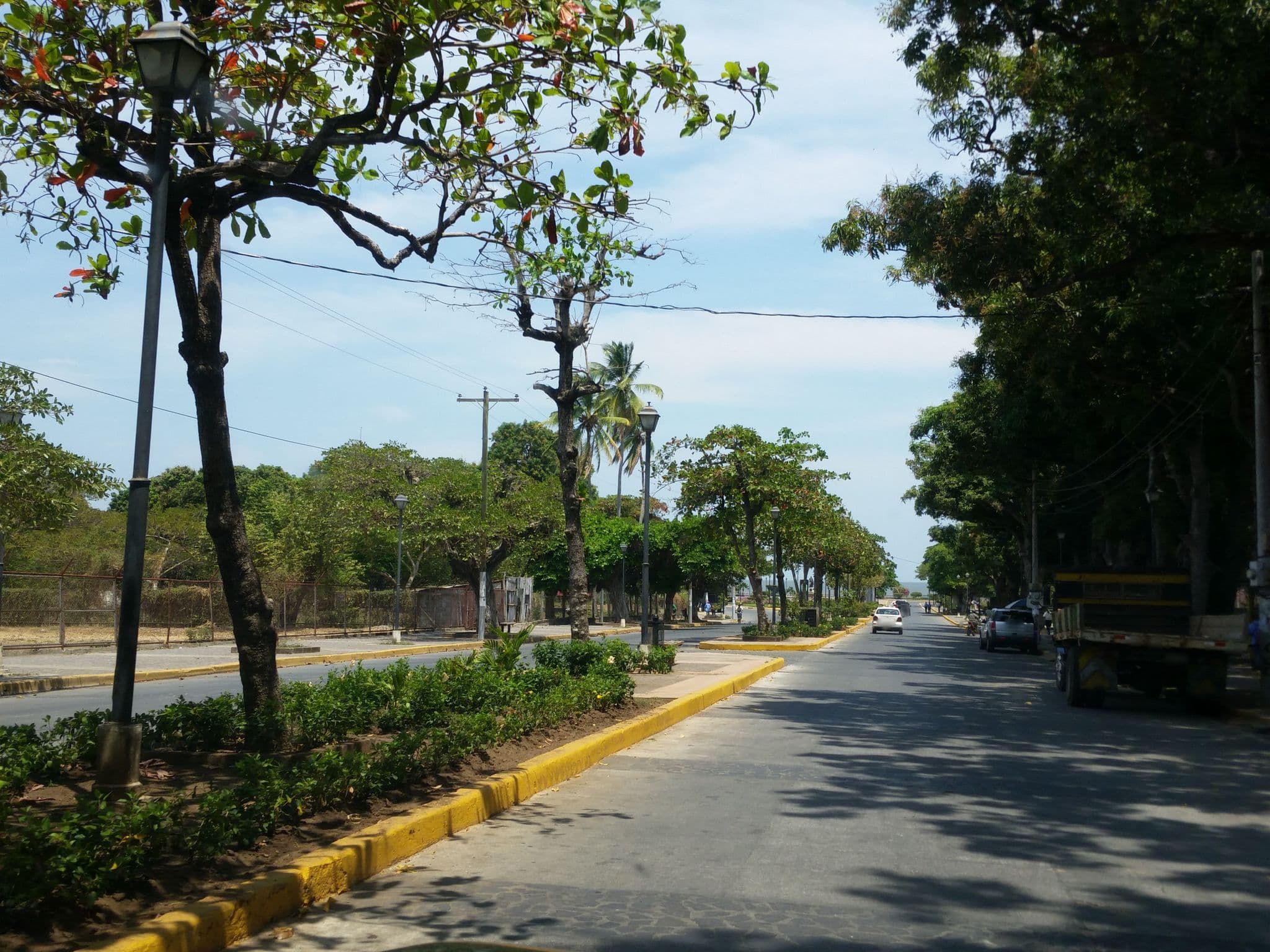 Street view near Hotel Casa del Lago, Granada — © jaakkoh (CC BY-SA · Mapillary)