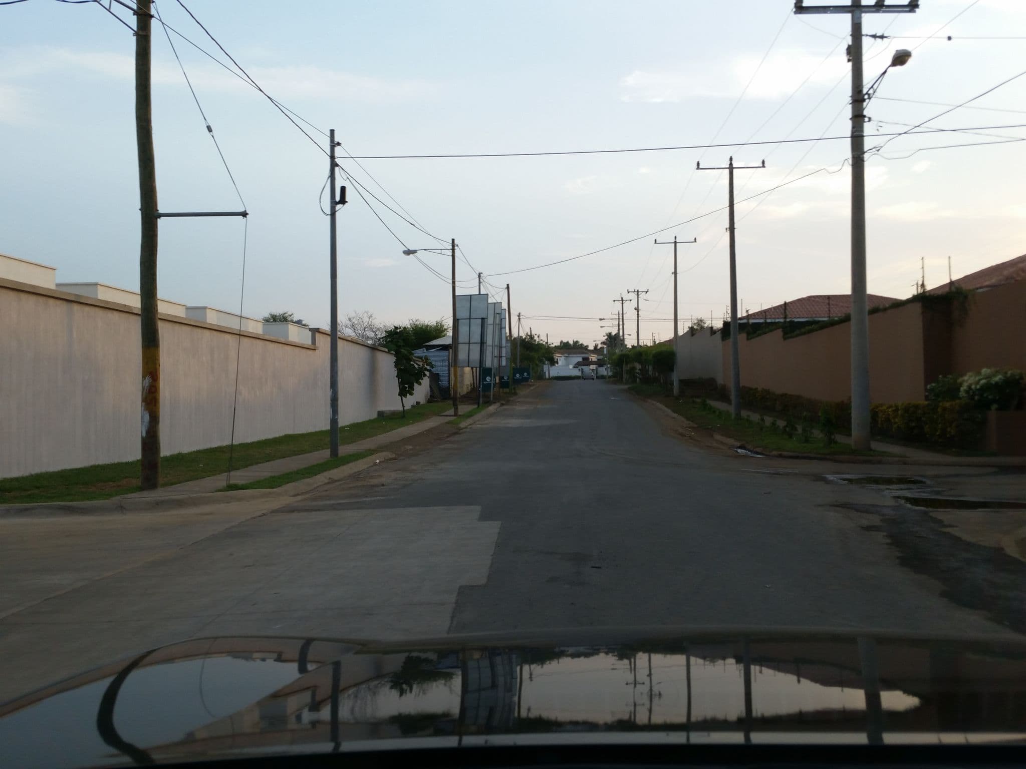 Street view near Urbanización Terracota III, Managua — © jaakkoh (CC BY-SA · Mapillary)