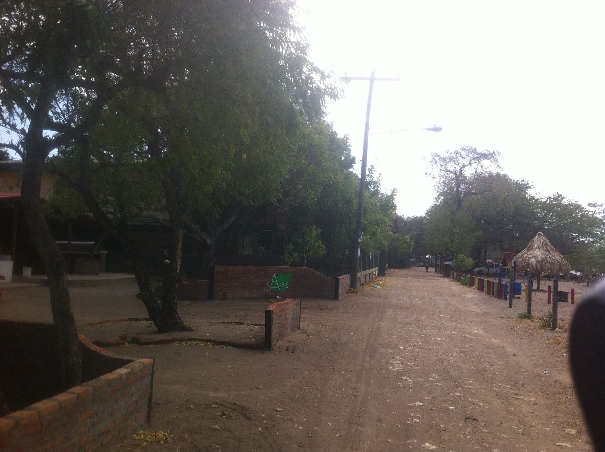 Street view near Salty's, Tola — © lumi (CC BY-SA · Mapillary)