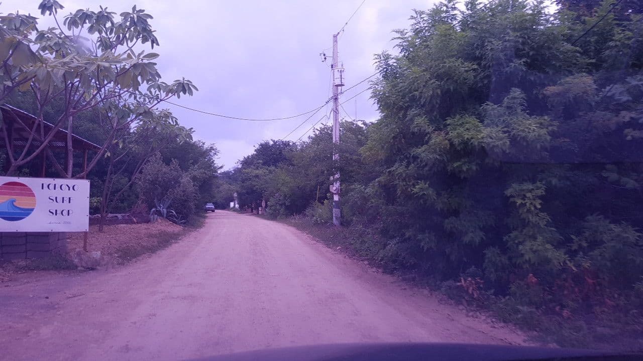 Street view near Wild Waves Surf-House, Tola — © carlos_gis (CC BY-SA · Mapillary)