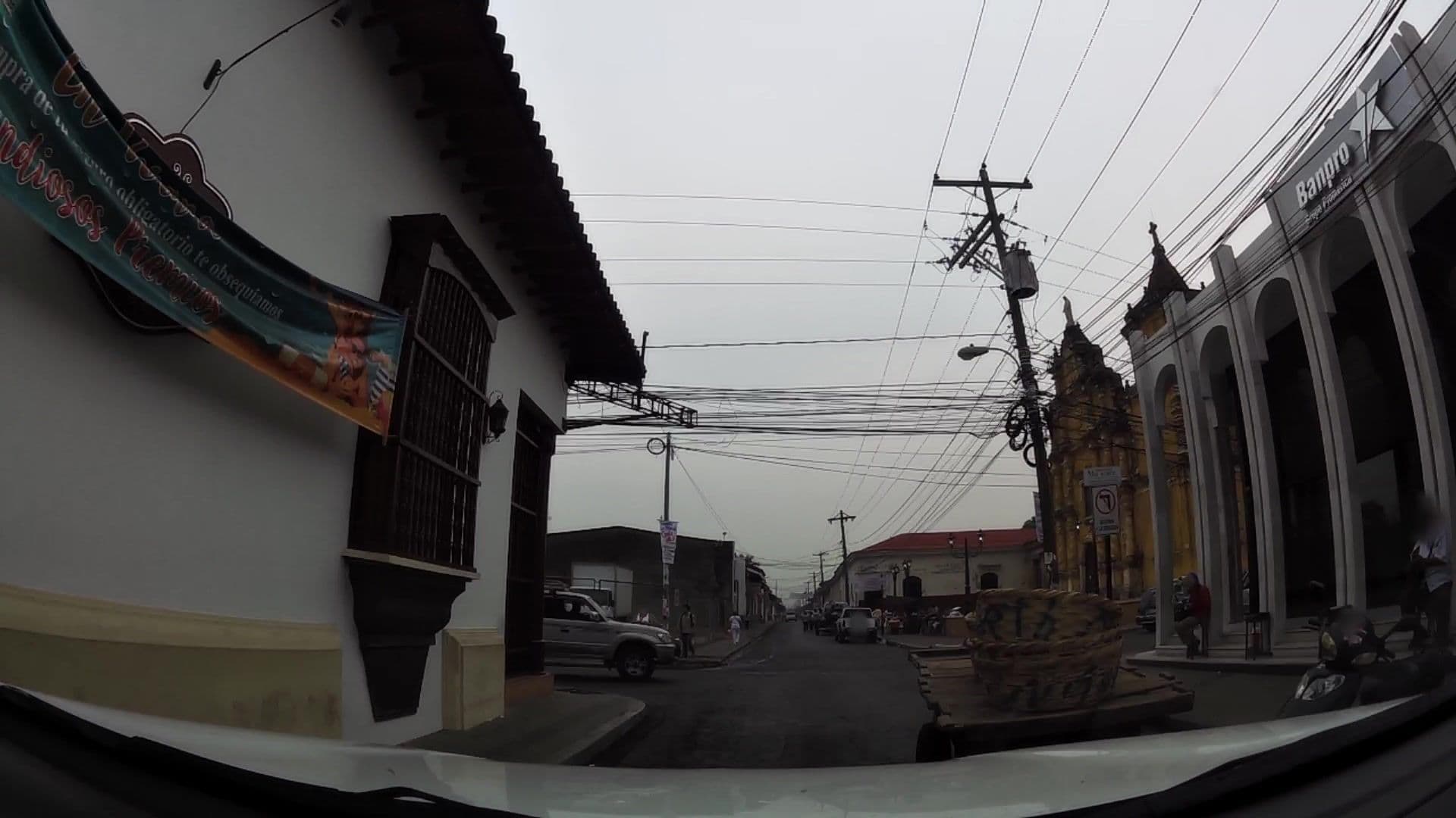 Street view near La Recolección, León — © kaartcam (CC BY-SA · Mapillary)