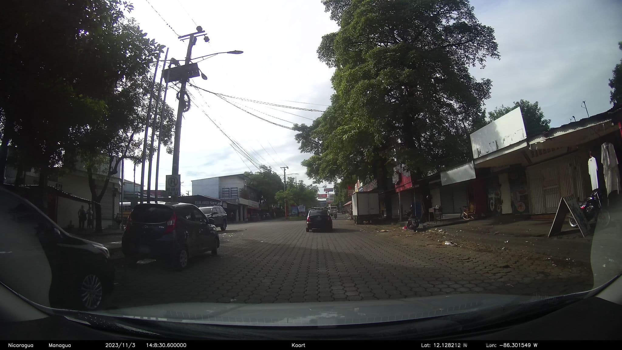 Street view near Hospedaje Los Amantes, Managua