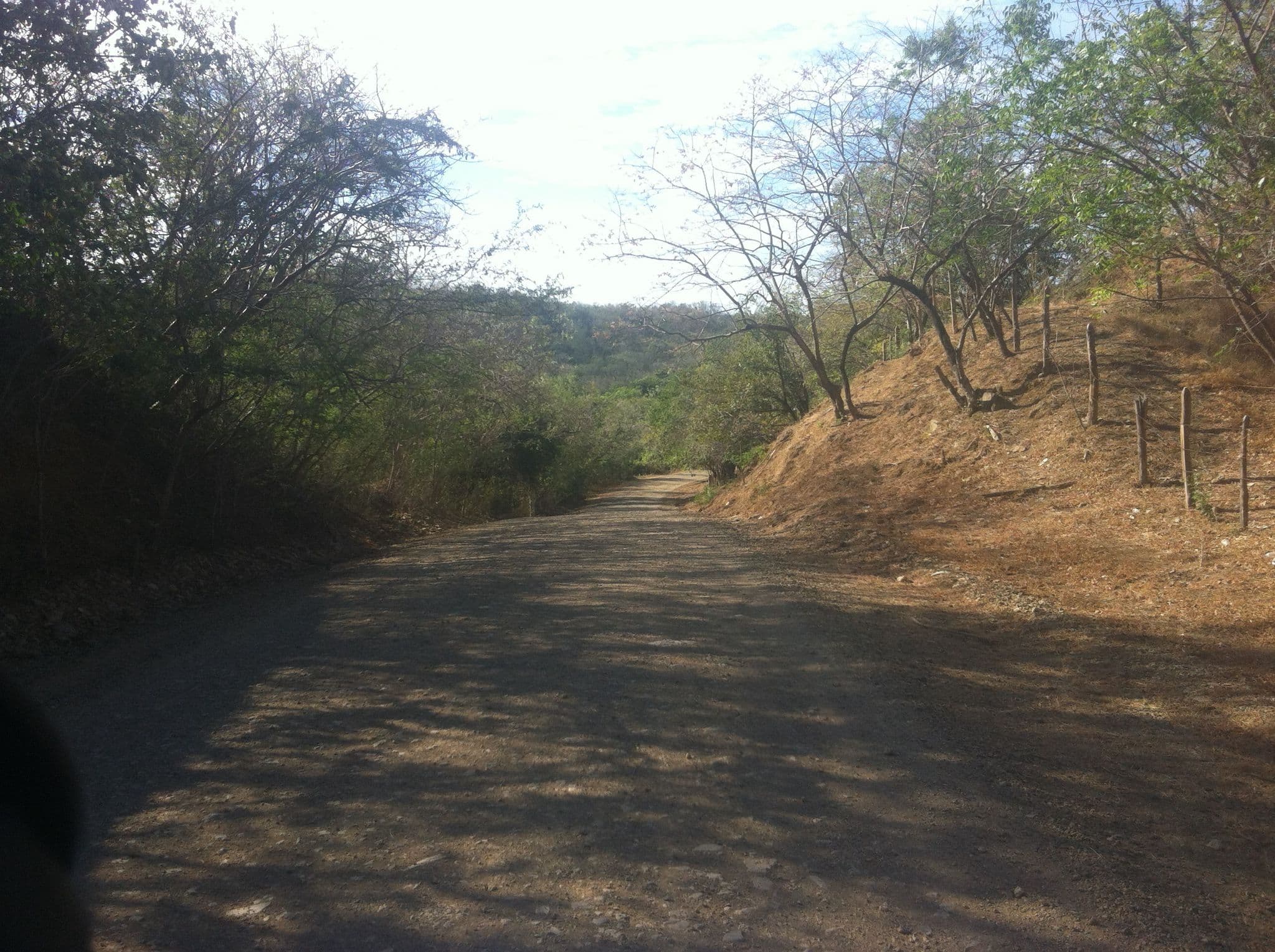 Street view near Surf & Yoga Retreats Nicaragua, Tola — © lumi (CC BY-SA · Mapillary)