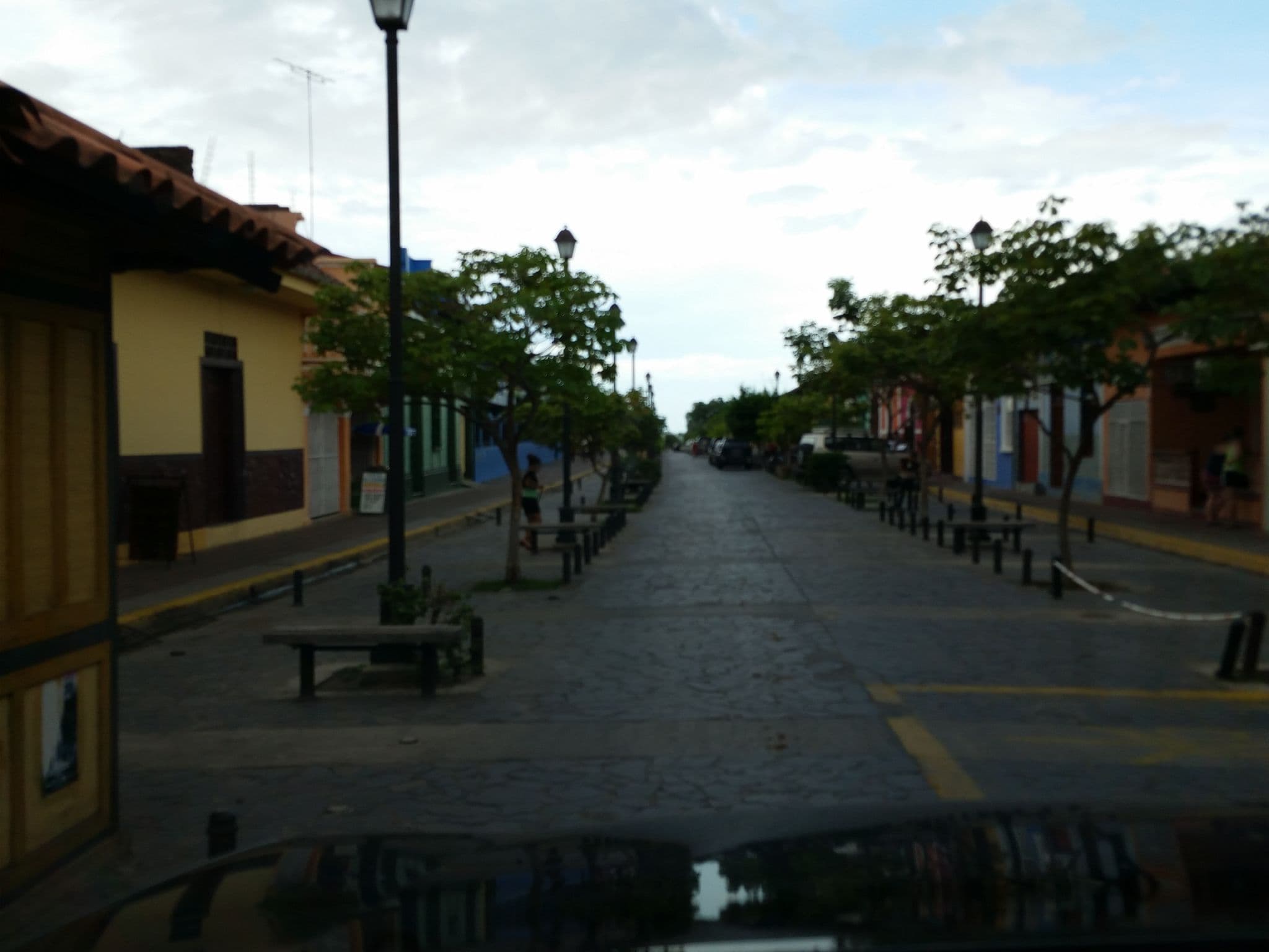 Street view near Hospedaje Cafe Ruiz, Granada — © jaakkoh (CC BY-SA · Mapillary)