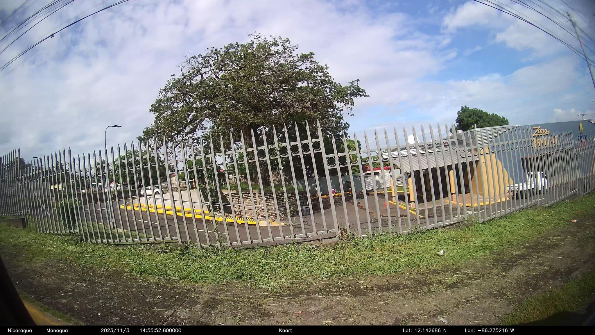 Street view near Auto Hotel, Managua