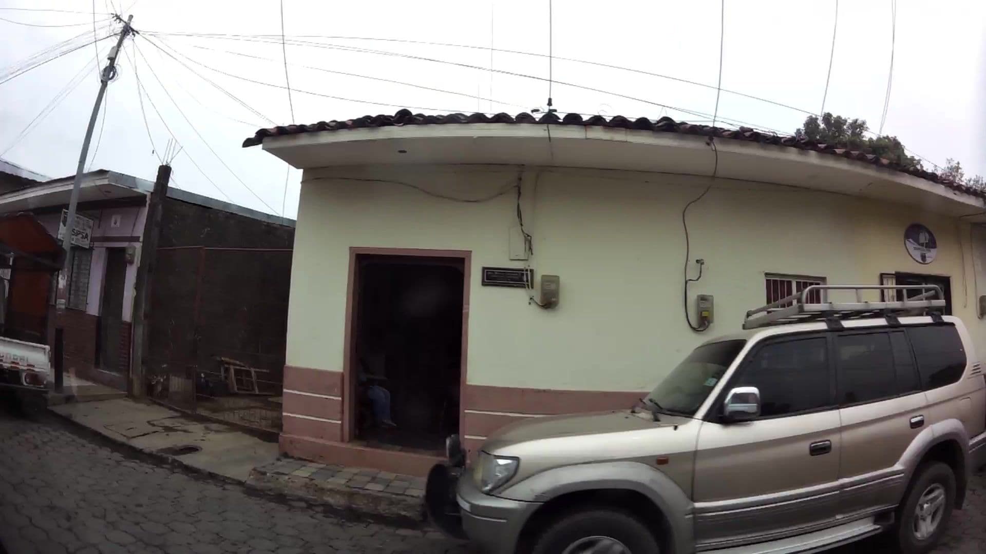 Street view near Harvest house, León — © kaartcam (CC BY-SA · Mapillary)