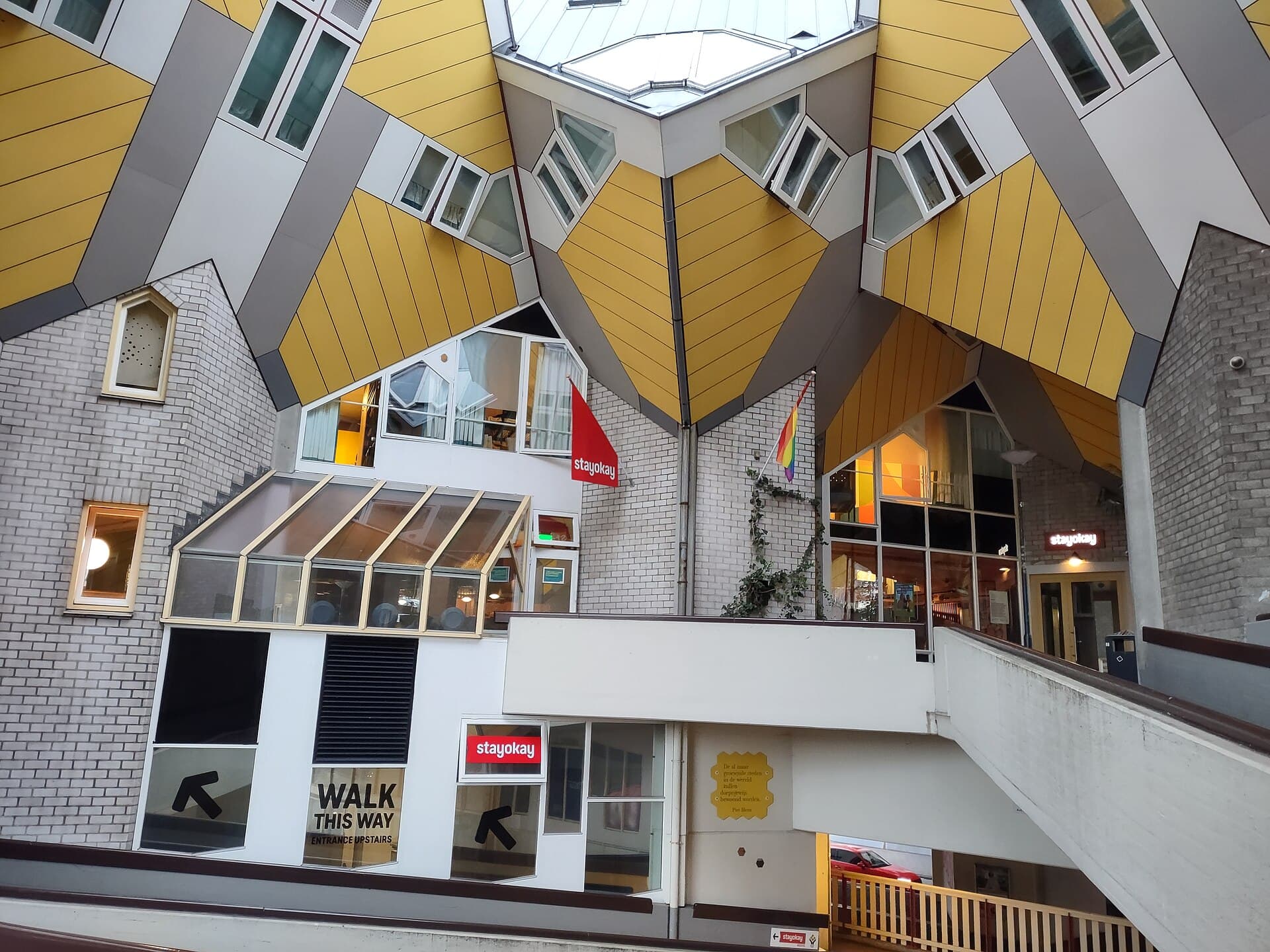 Stayokay Rotterdam (via Wikimedia Commons, CC BY-SA 4.0)