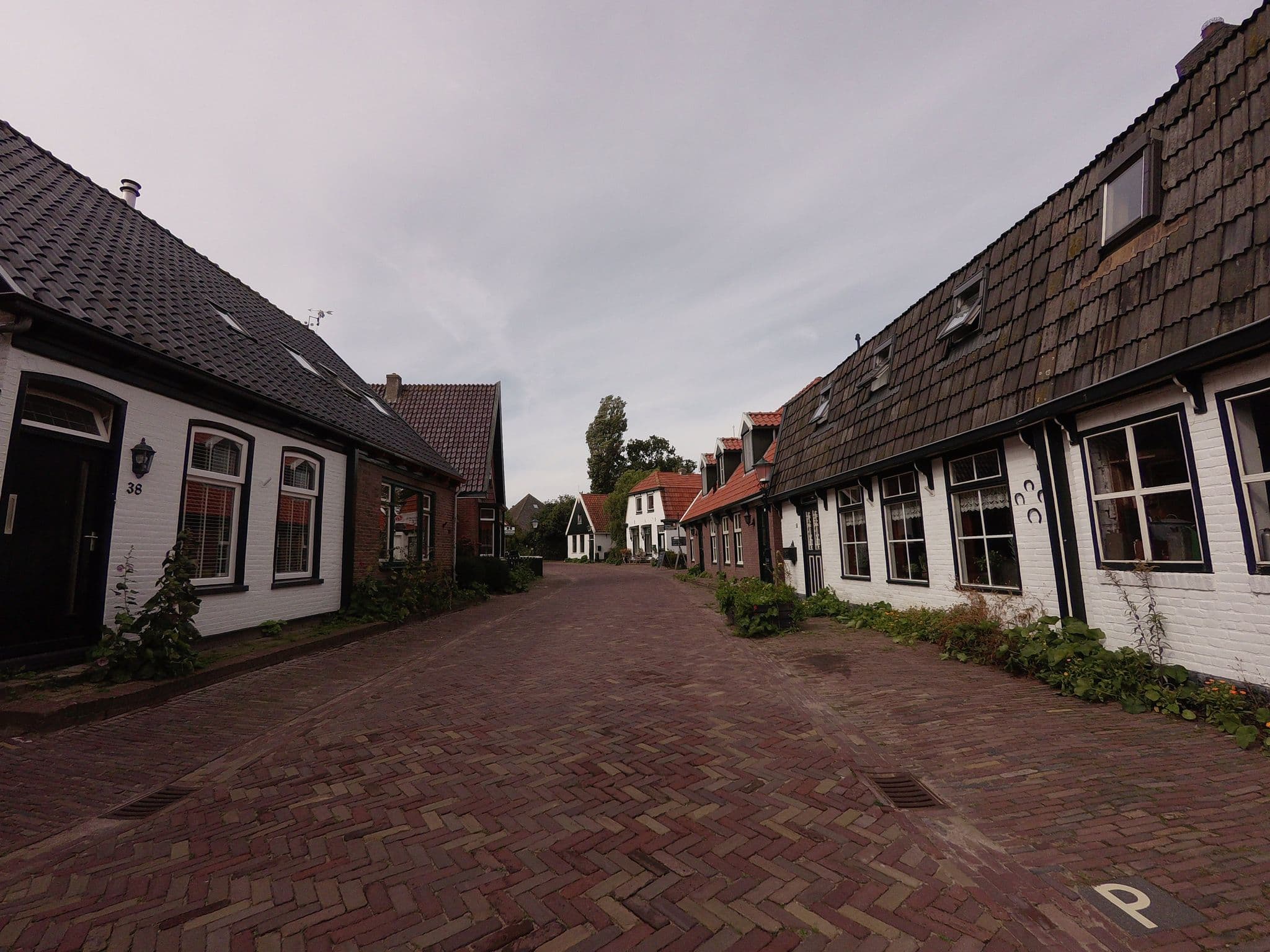 Street view near Hotel Rebecca, Den Burg — © ankeric (CC BY-SA · Mapillary)