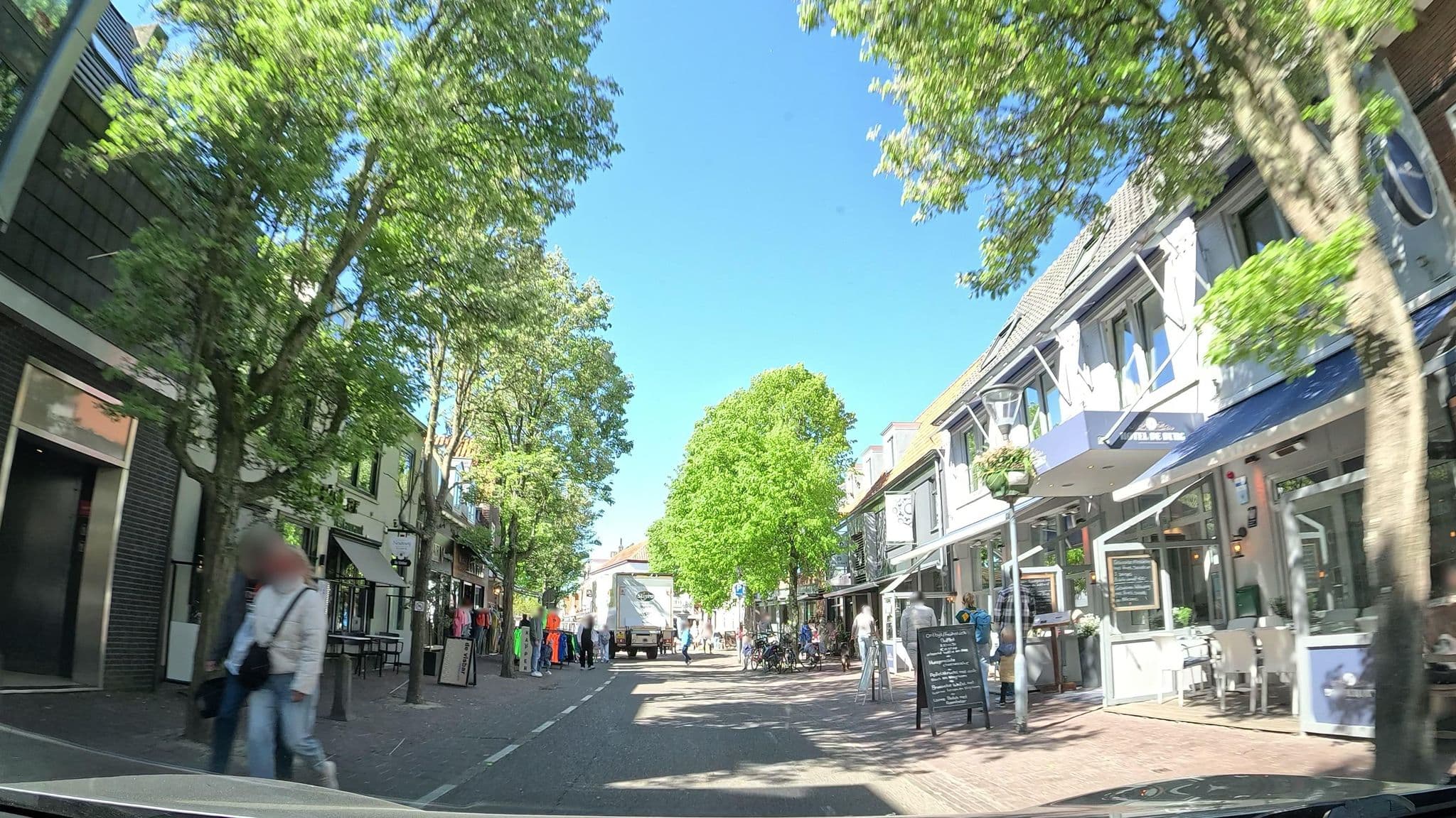 Street view near Hotel De Burg, Domburg — © thewizard (CC BY-SA · Mapillary)