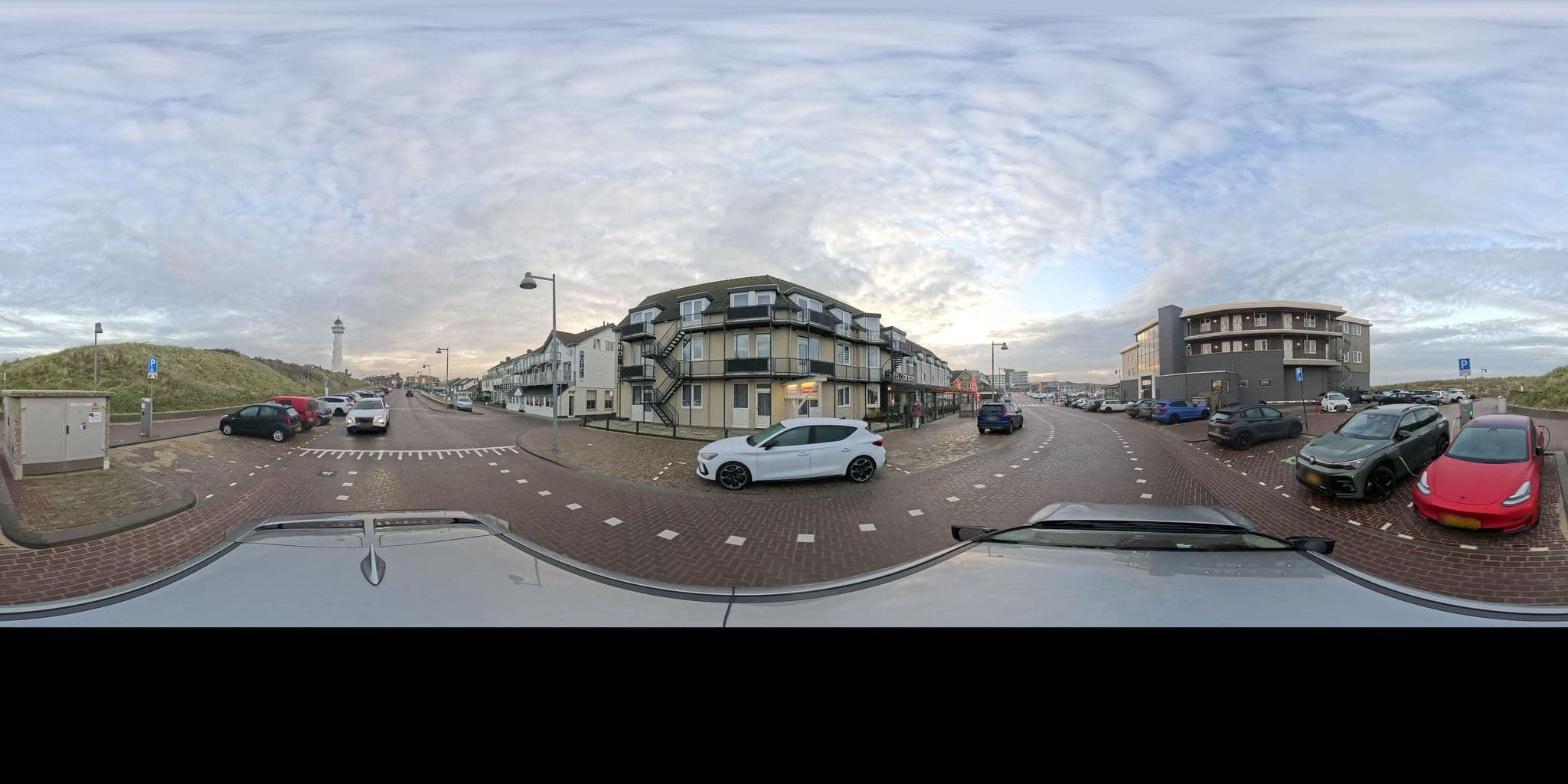 Street view near Hotel De Boei, Egmond aan Zee — © thewizard (CC BY-SA · Mapillary)