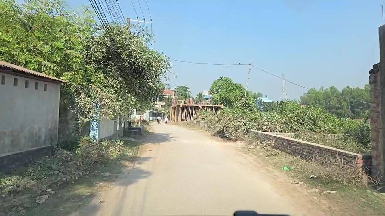 Street view near awang factory Engineers Quarters, Hostel, Bogra — © roadroid (CC BY-SA · Mapillary)