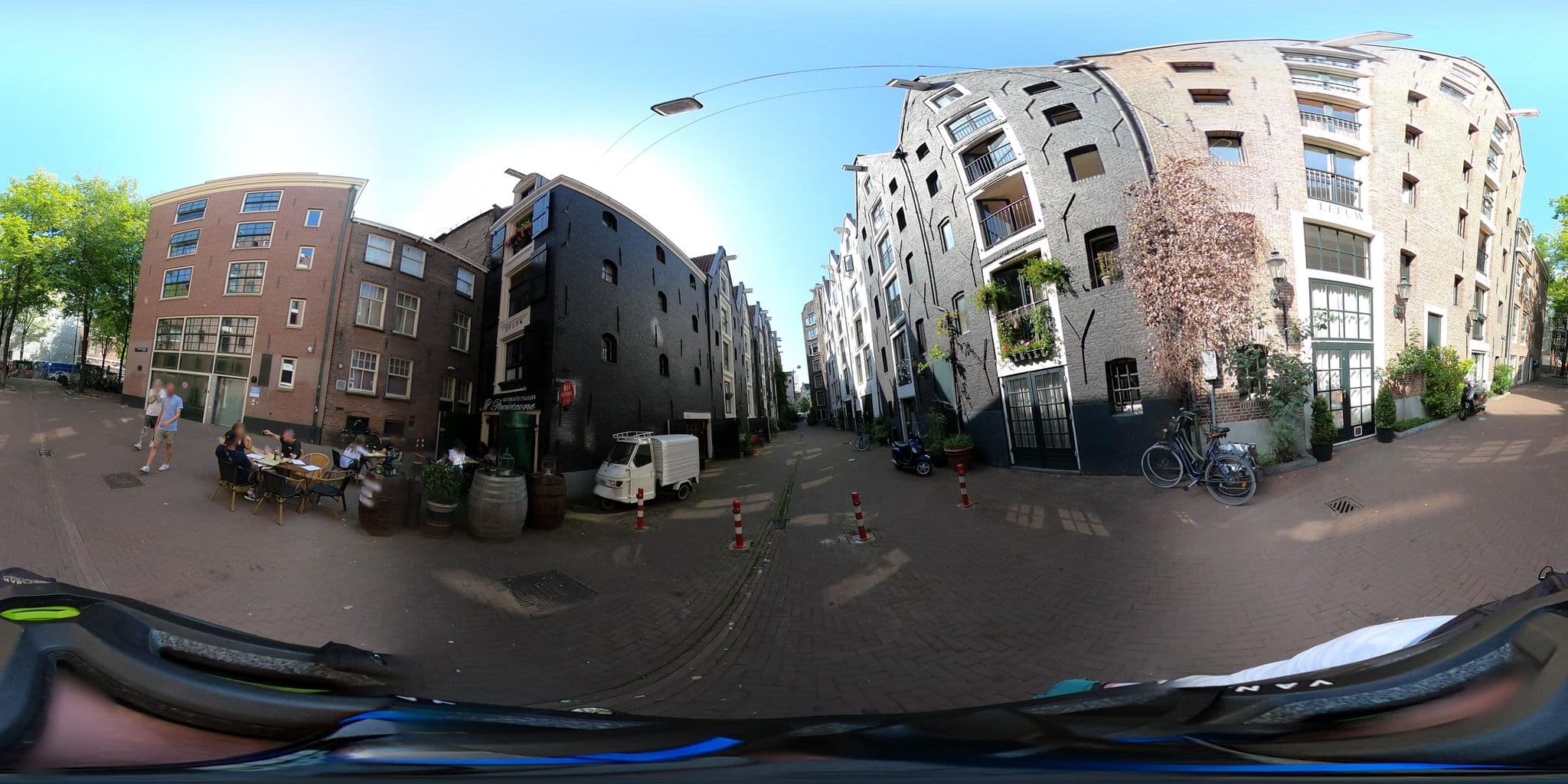 Street view near Aivengo Youth Hostel, Amsterdam