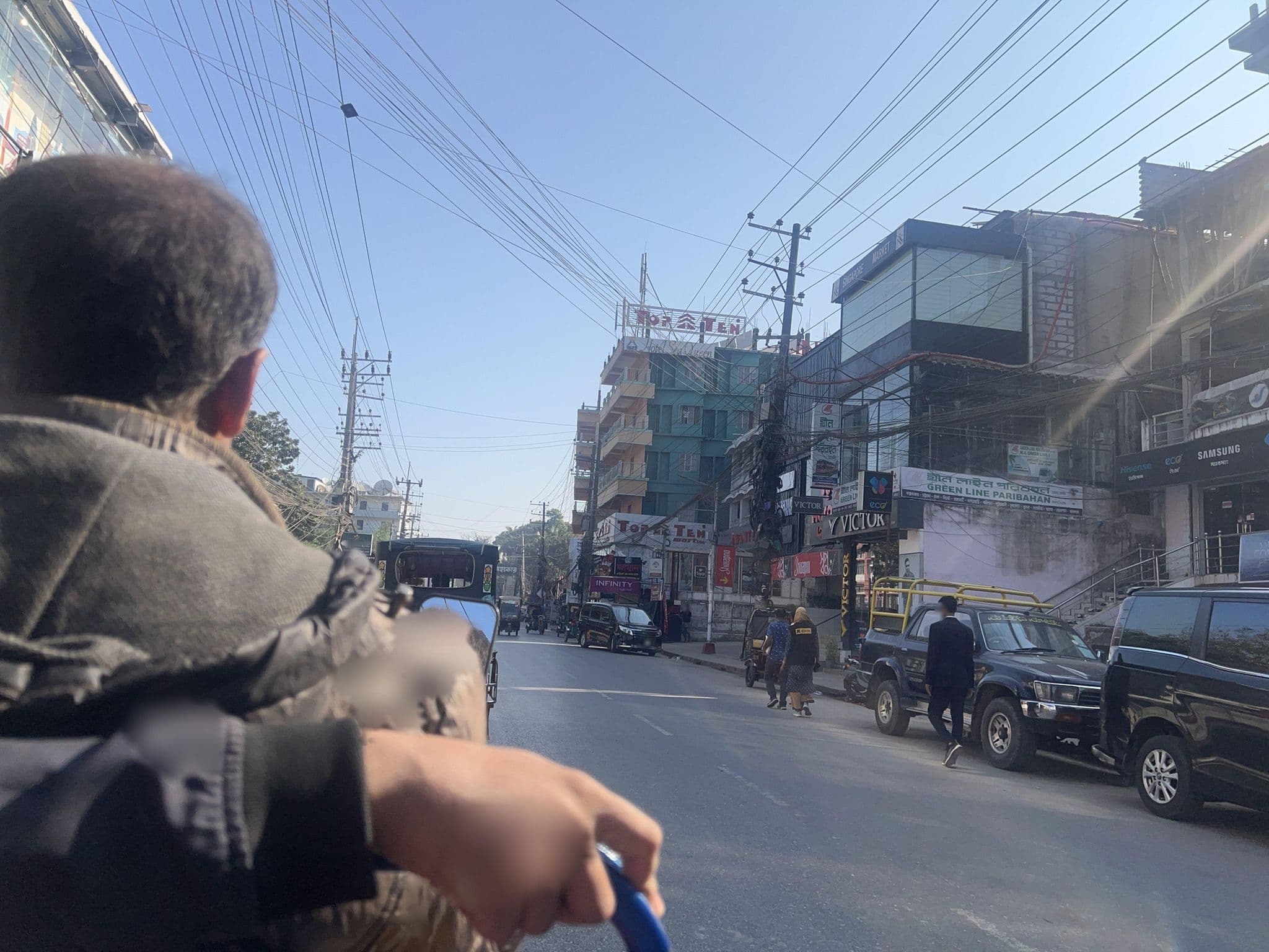 Street view near Hotel Sea Queen, Cox’s Bāzār — © Shanji_6 (CC BY-SA · Mapillary)