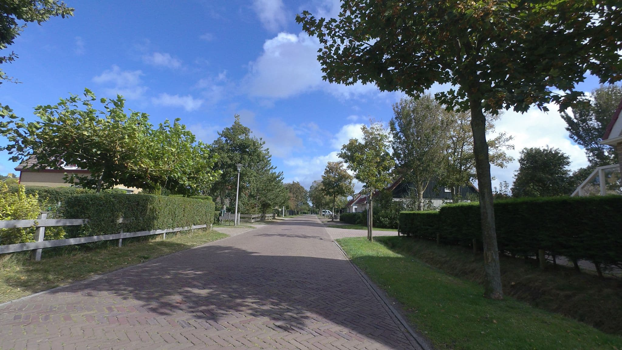 Street view near BonBuren, Nes — © schulf (CC BY-SA · Mapillary)