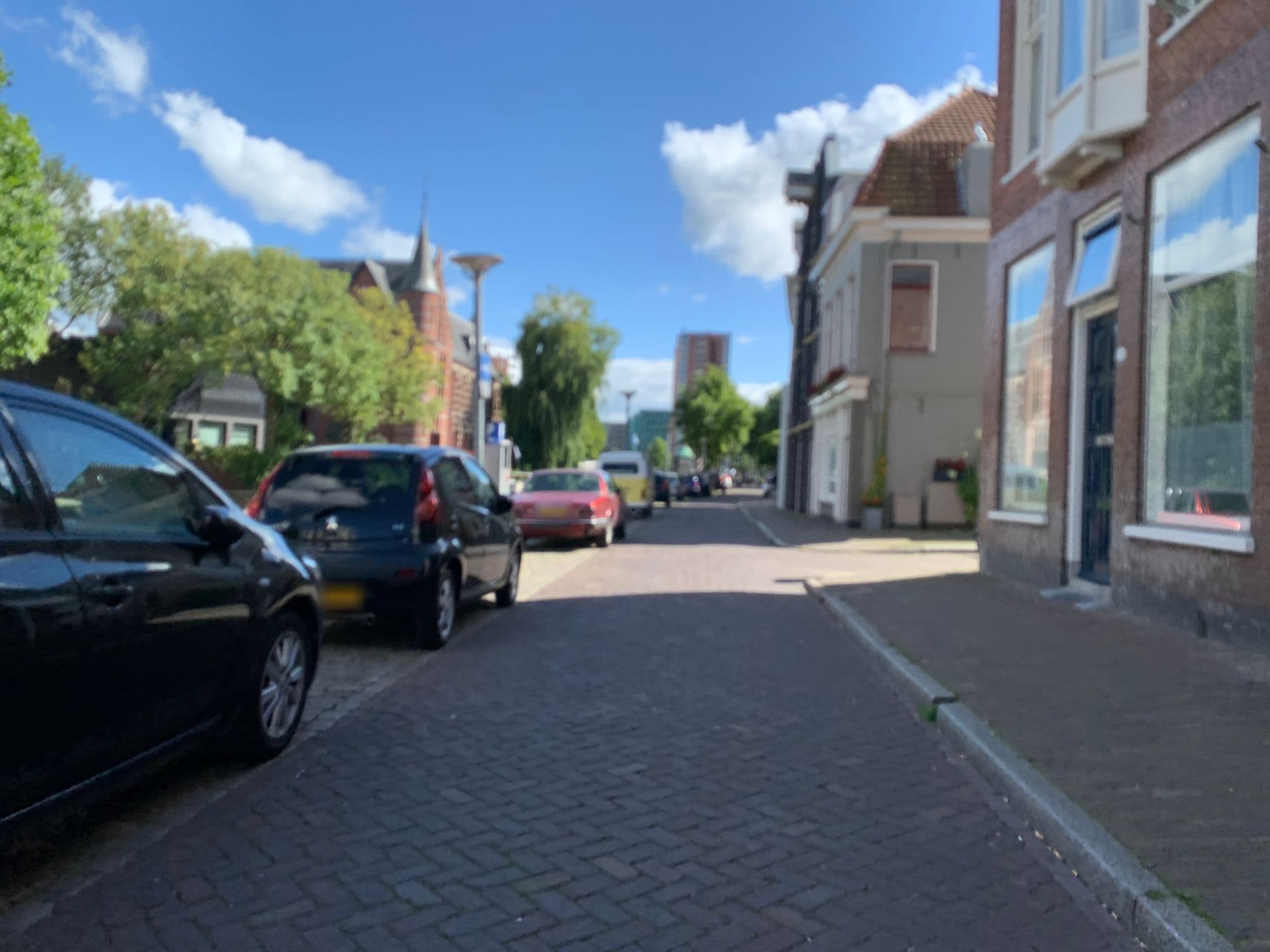 Street view near Yekka Het Pakhuis, Groningen — © pLyMiEwGpWDLryMacQzo (CC BY-SA · Mapillary)