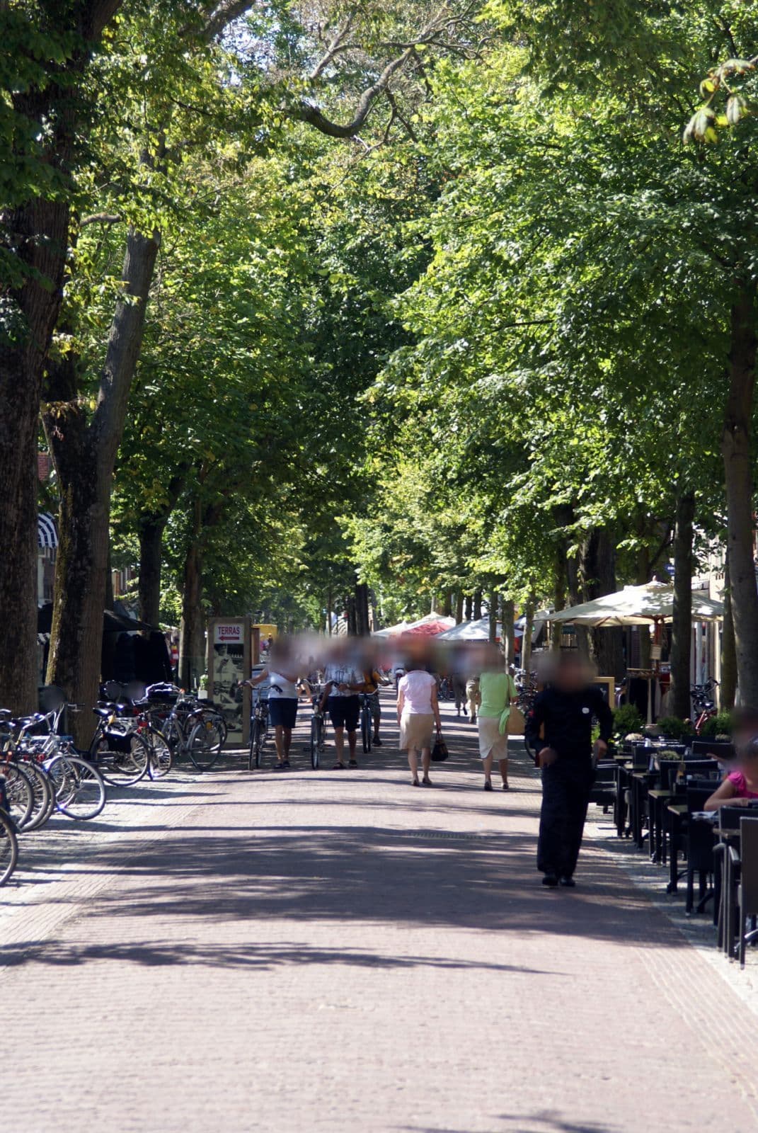 Street view near Hotel de Wadden, Oost-Vlieland