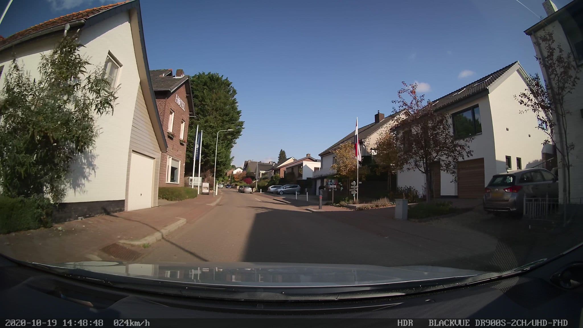 Street view near Hotel Bon Repos, Banholt — © madel (CC BY-SA · Mapillary)