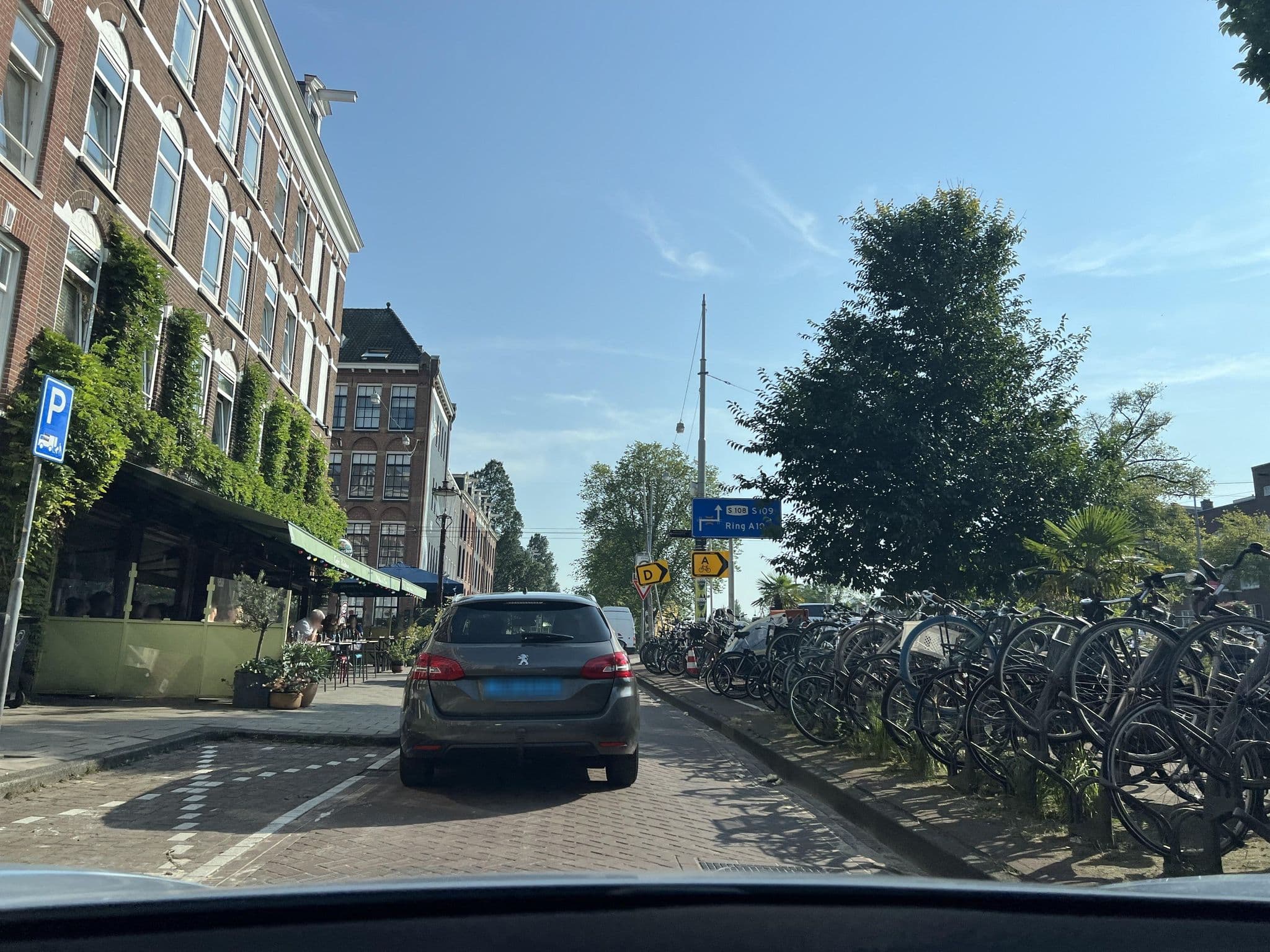 Street view near Rembrand & Vermeer, Amsterdam