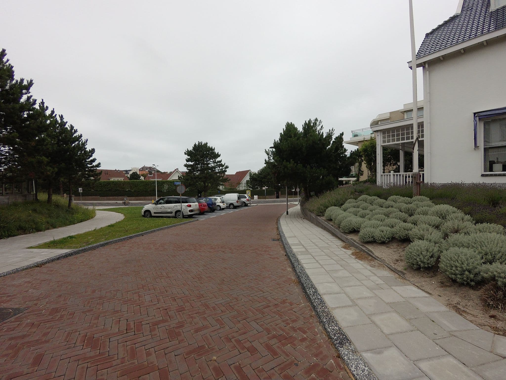 Street view near Villa De Duinen, Noordwijk-Binnen — © ankeric (CC BY-SA · Mapillary)