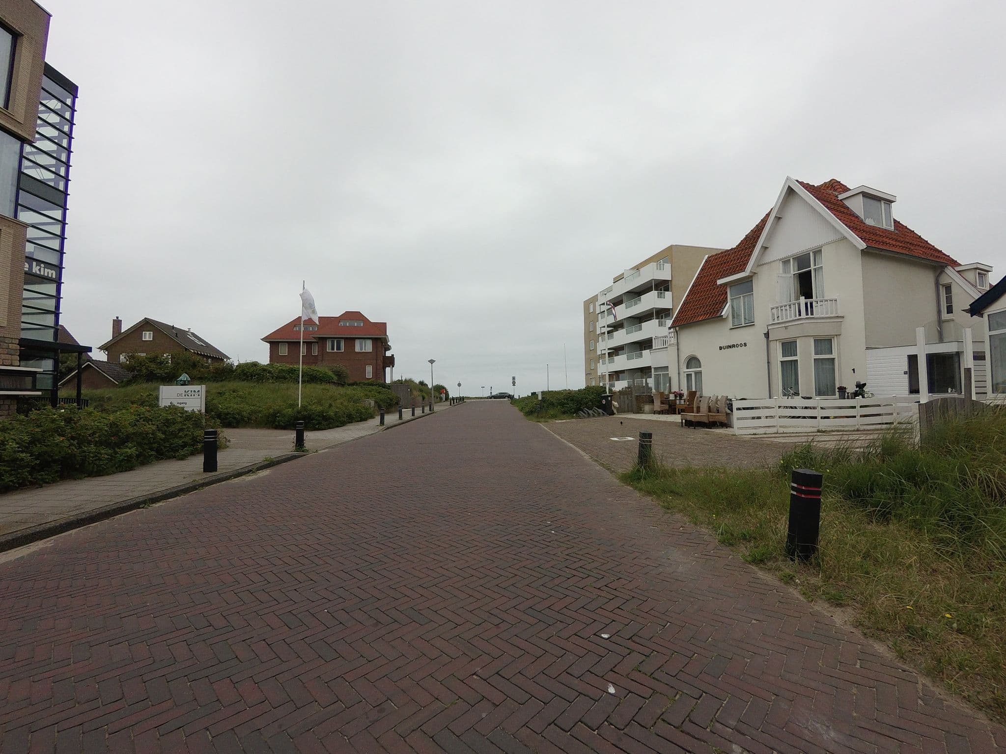 Street view near Zorghotel De Kim, Noordwijk-Binnen — © ankeric (CC BY-SA · Mapillary)