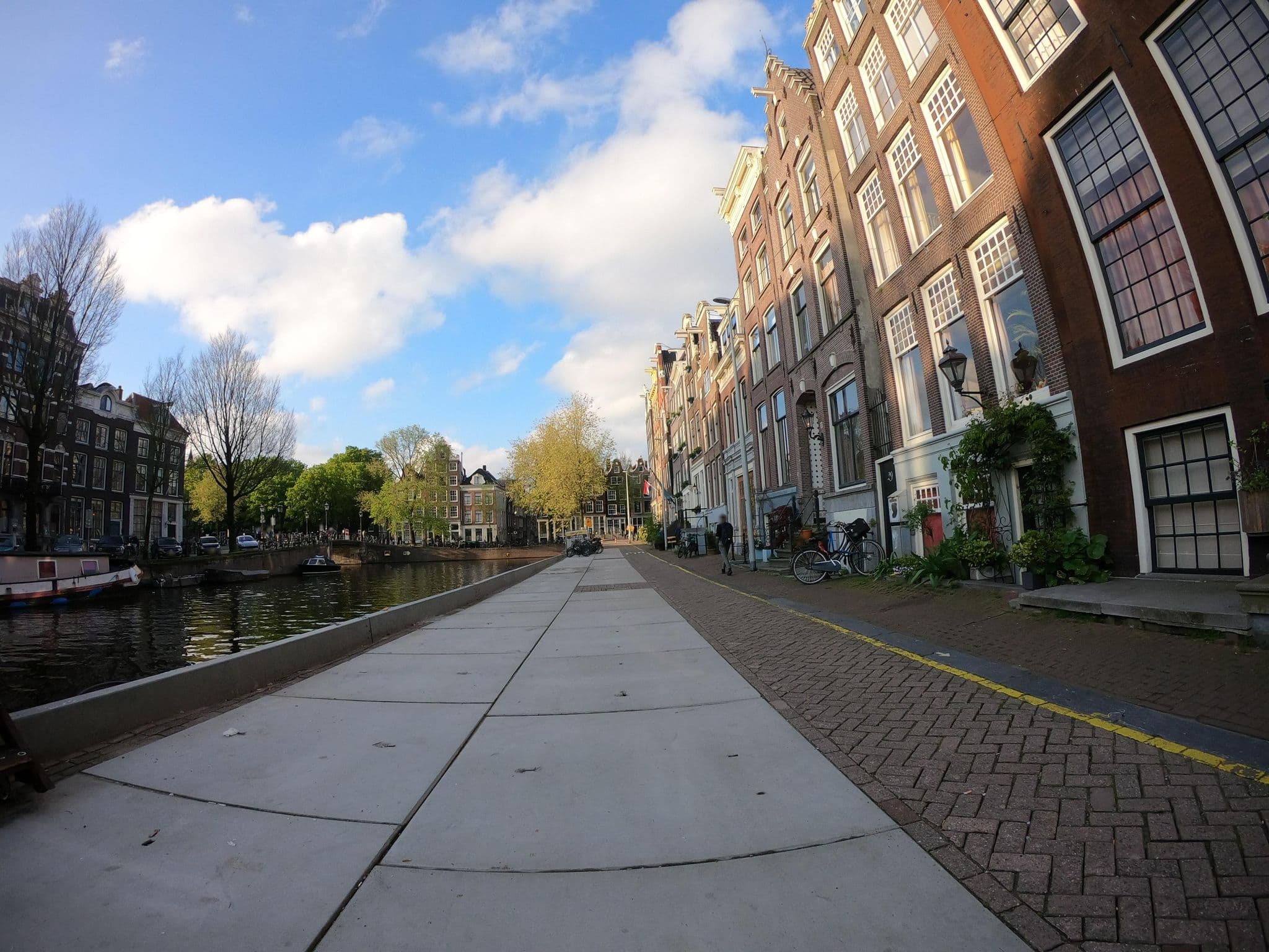 Street view near Herengracht 21, Amsterdam — © richlv (CC BY-SA · Mapillary)