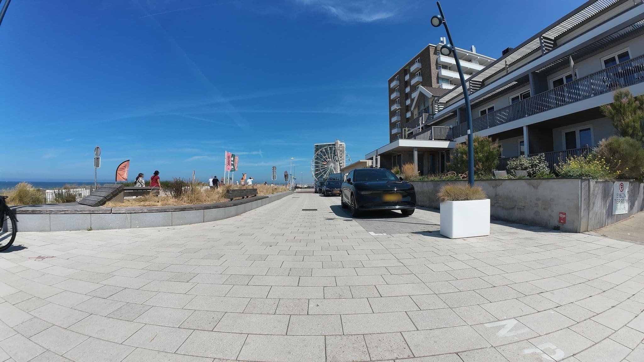 Street view near Boulevard 5, Zandvoort — © teddy73 (CC BY-SA · Mapillary)