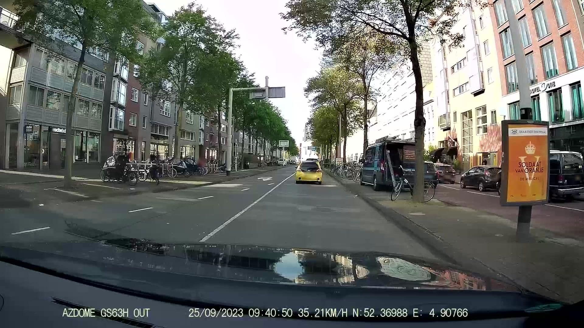 Street view near Monet Garden Hotel, Amsterdam
