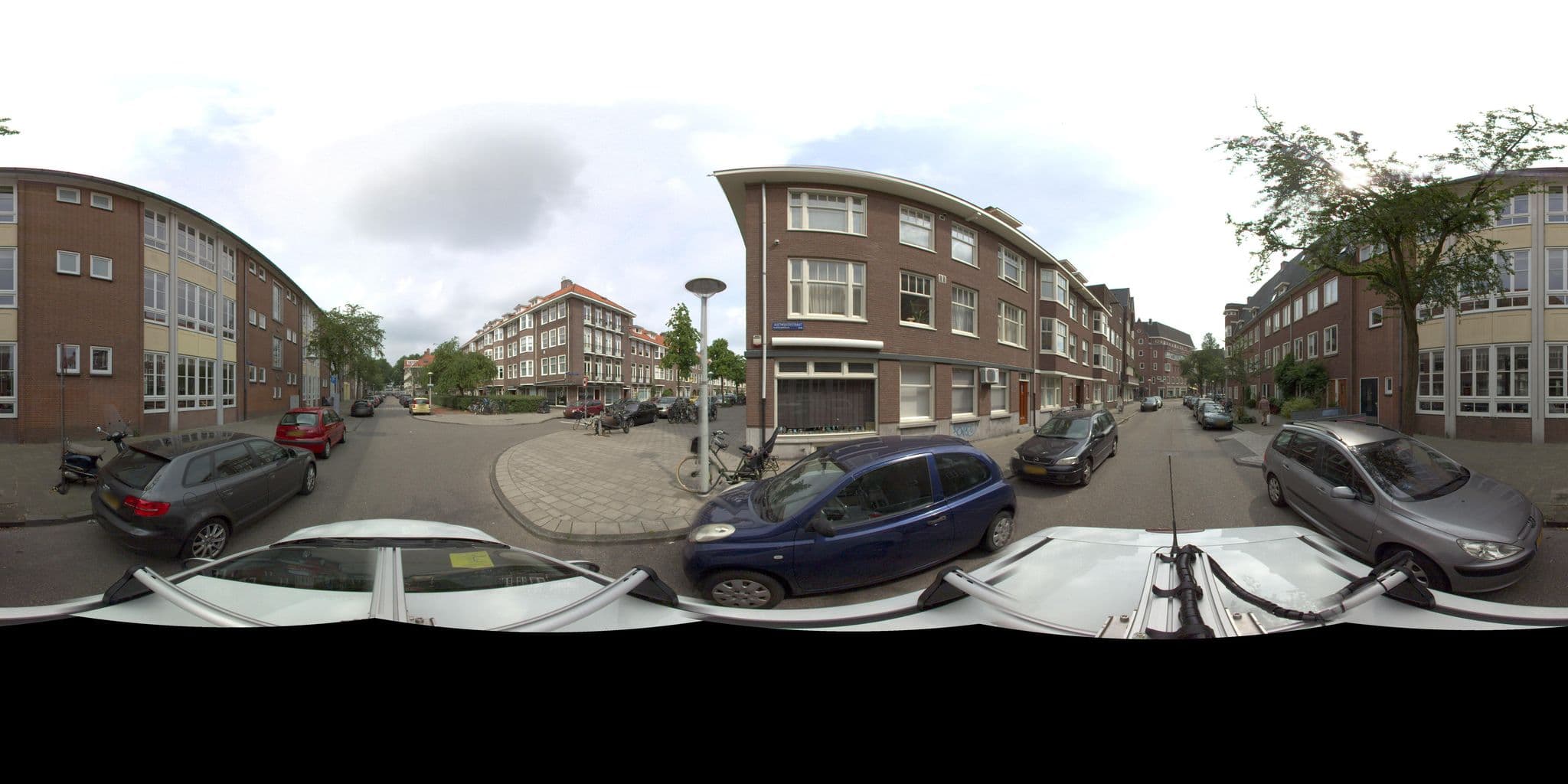 Street view near Flores & Puck, Amsterdam