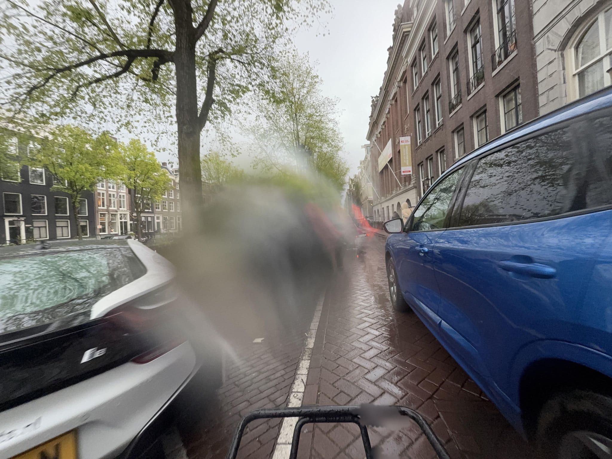 Street view near Di-Ann City Centre Hotel, Amsterdam