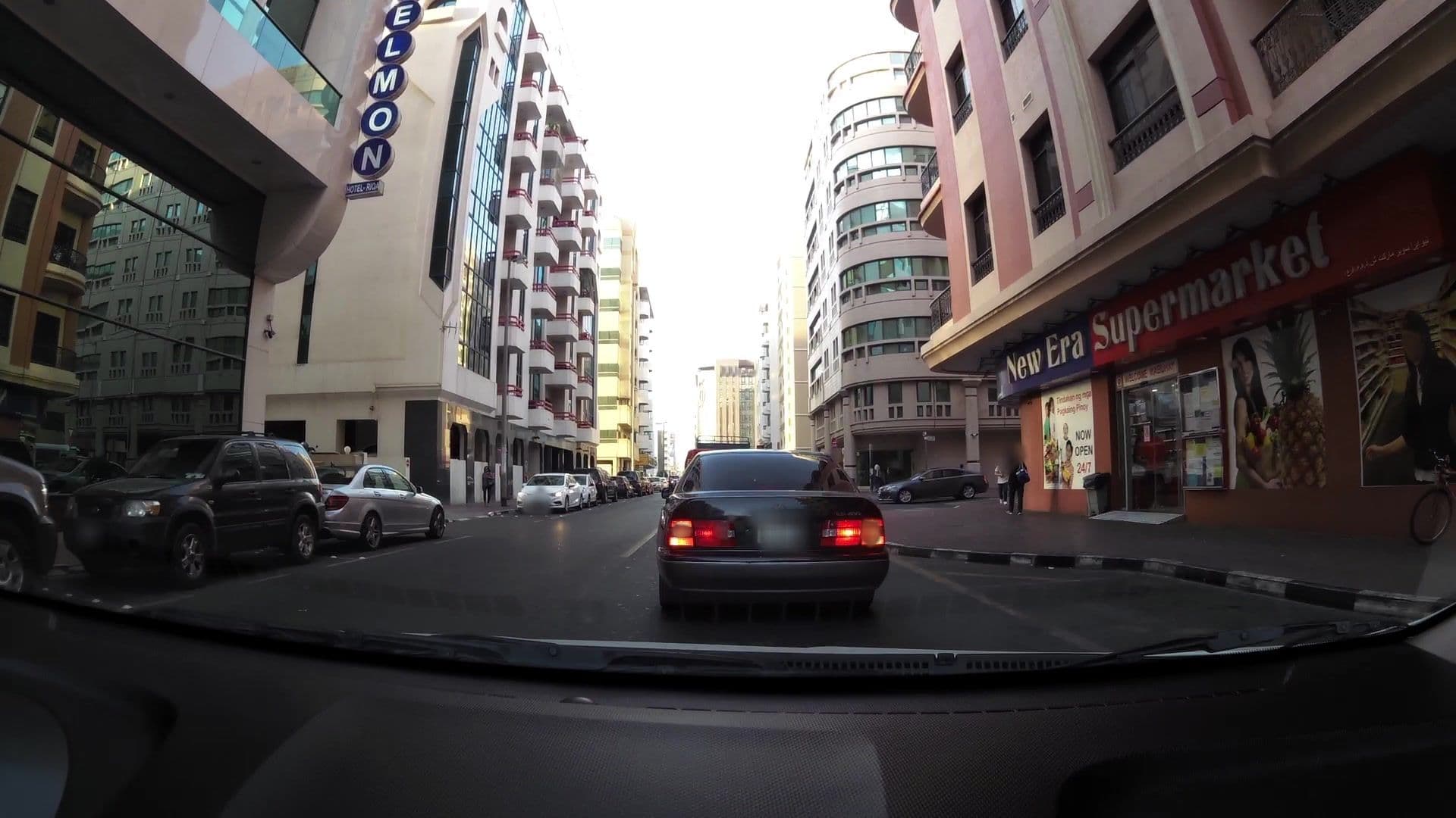 Street view near Delmon Hotel, Būr Sa‘īd — © kaartcam (CC BY-SA · Mapillary)