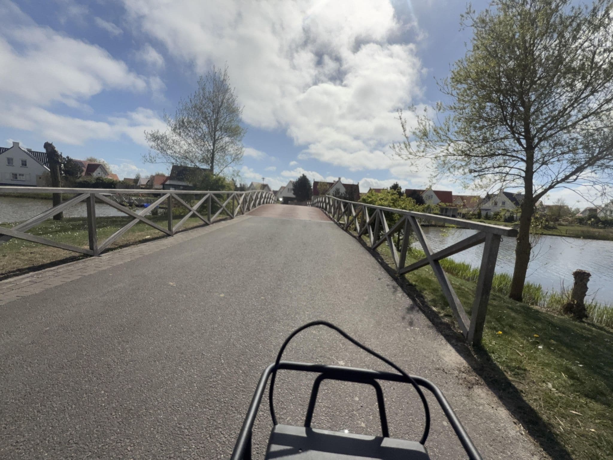 Street view near D'N BROUWER AAN ZEE, Sluis — © ottor (CC BY-SA · Mapillary)