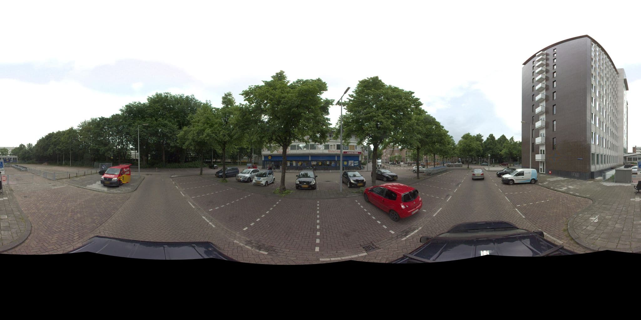Street view near Dutchies Hostel, Amsterdam