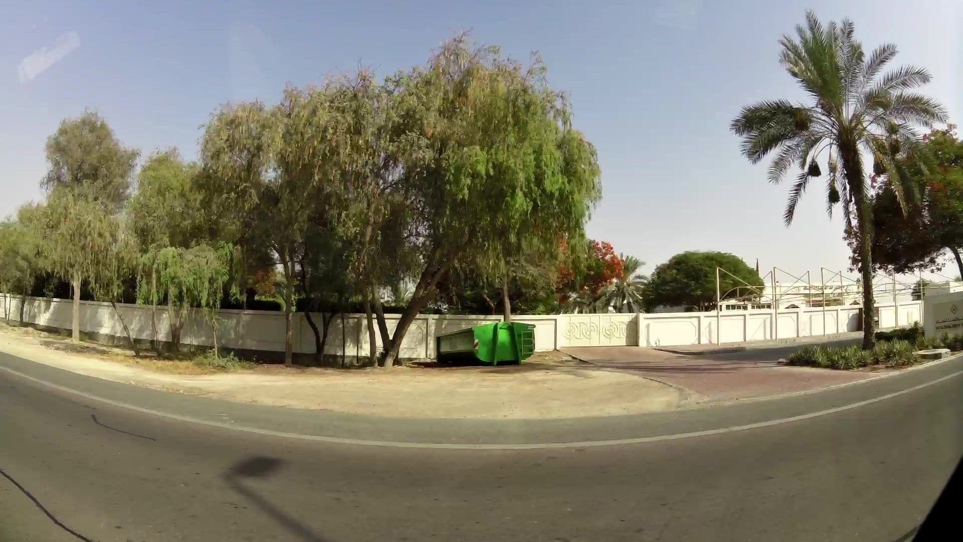 Street view near Dubai Nad Al Sheeba Ladies Centre, Downtown Dubai — © kaartcam (CC BY-SA · Mapillary)