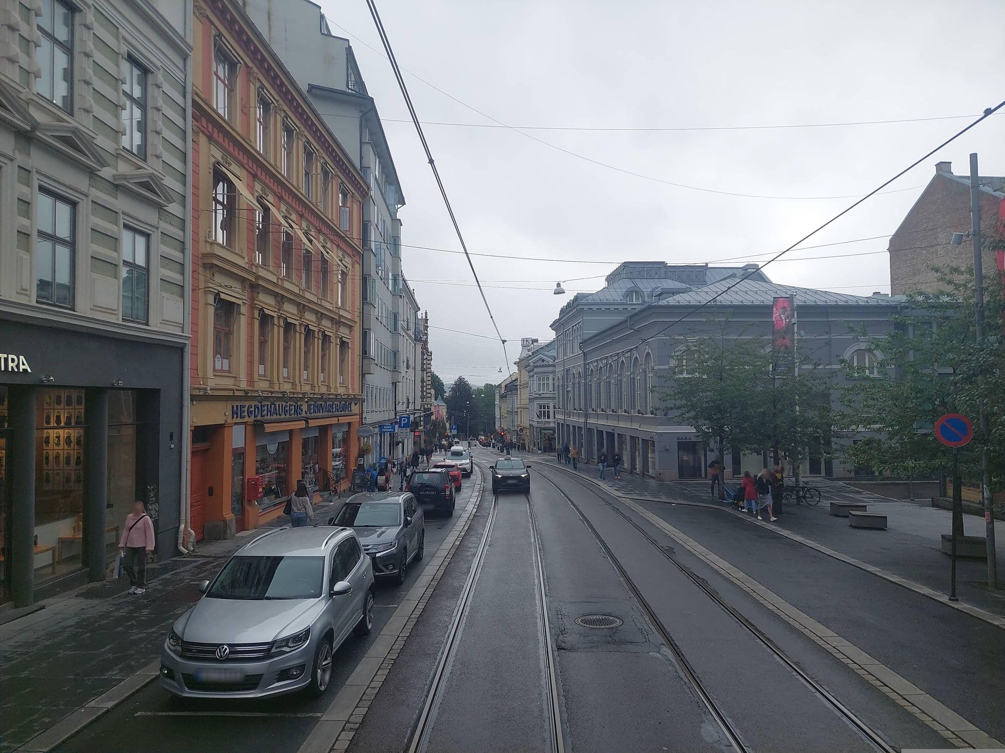 Street view near Thon Hotel Gyldenløve, Oslo — © Albergarri788 (CC BY-SA · Mapillary)