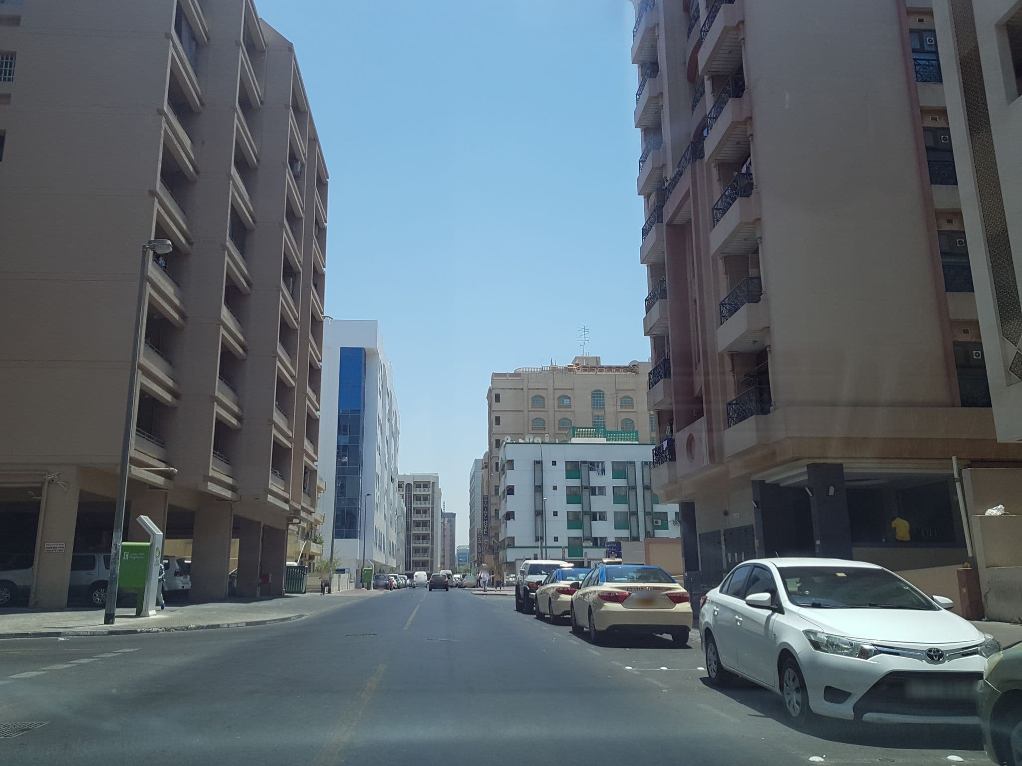 Street view near Landmark Grand Hotel, Ar Riqqah — © wassaf (CC BY-SA · Mapillary)
