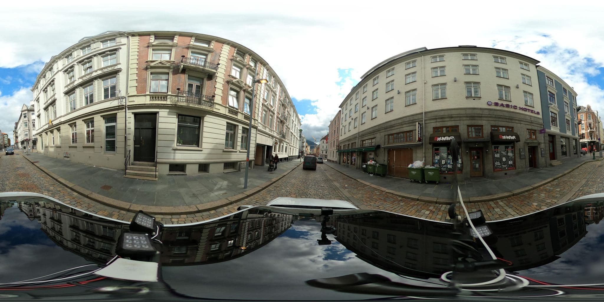 Street view near Basic Hotel, Bergen — © catoandersen (CC BY-SA · Mapillary)