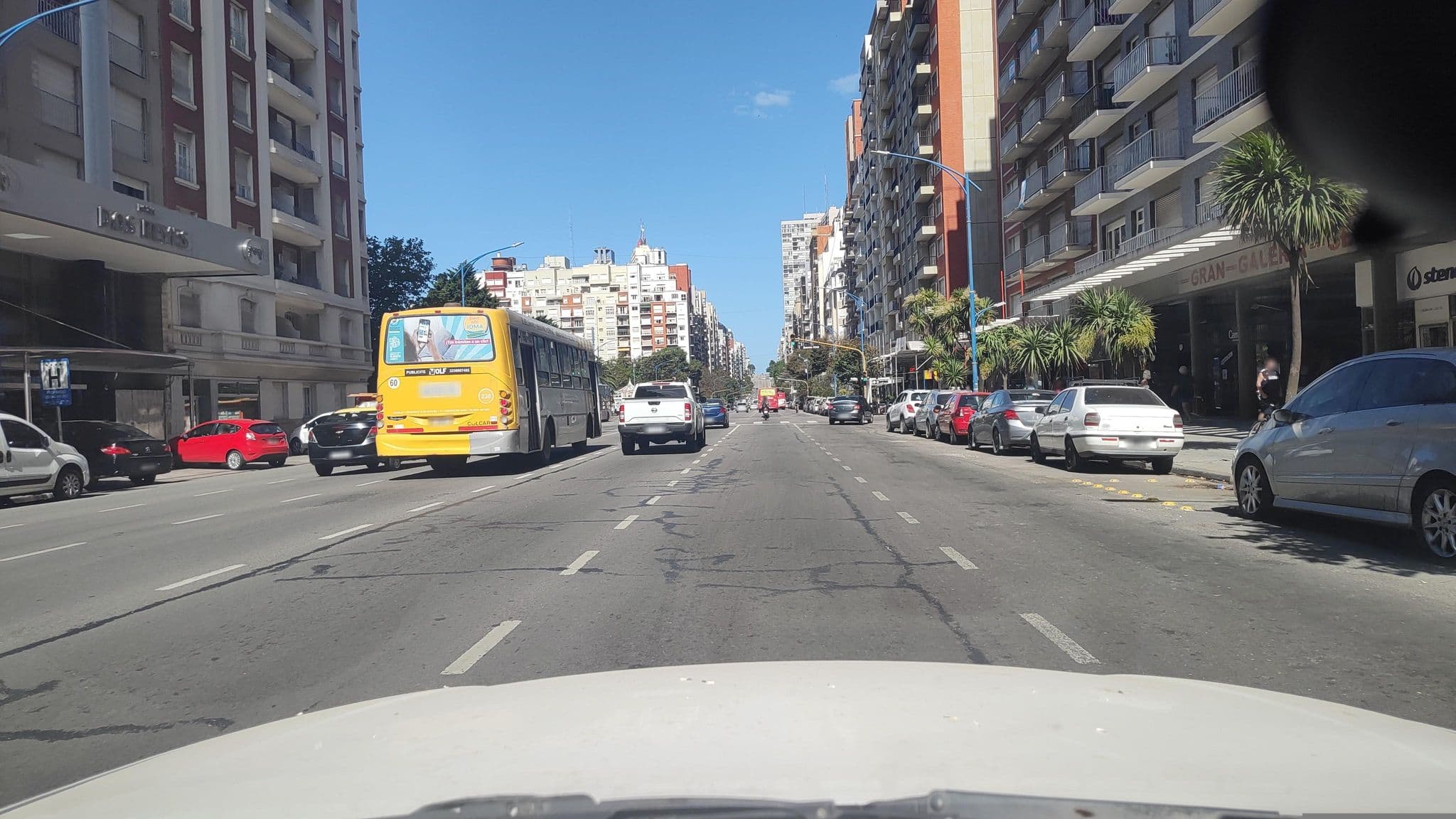 Street view near Dos Reyes, Mar del Plata — © Kaart_Local (CC BY-SA · Mapillary)