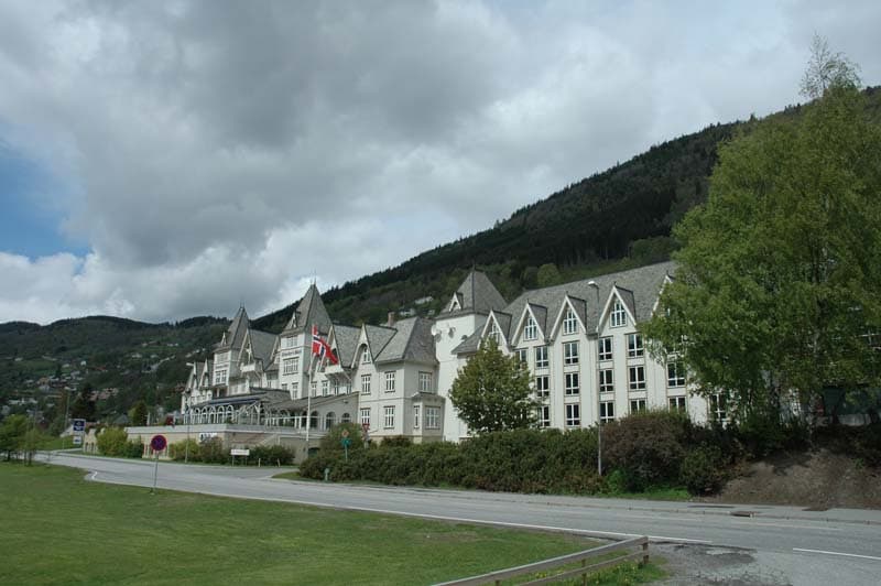 Fleischer's Hotel (via Wikimedia Commons, BSD)