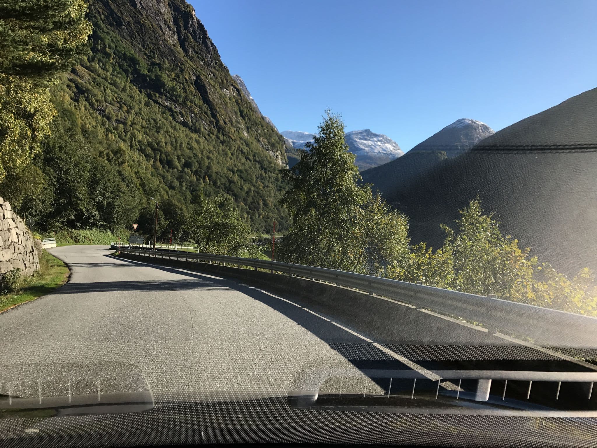 Street view near Grande Fjord Hotel, Stranda — © derzornigemarkus (CC BY-SA · Mapillary)