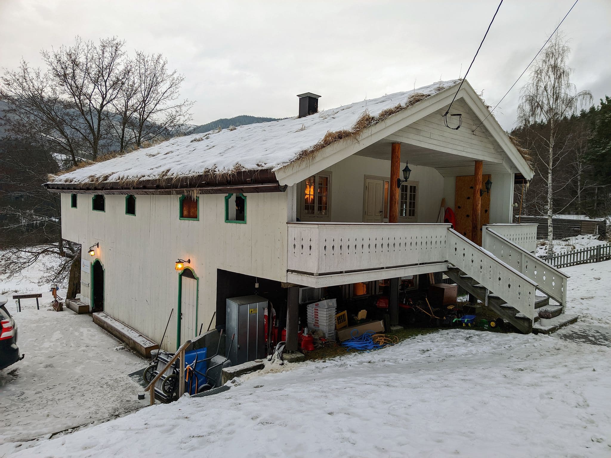 Street view near Sjoa Gjestehus & Vandrerhjem, Otta — © km2bp (CC BY-SA · Mapillary)