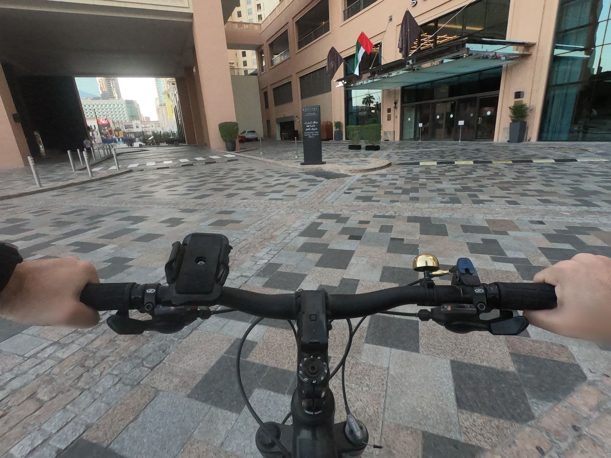 Street view near Sofitel Dubai Jumeirah Beach, Dubai Marina — © countzero5 (CC BY-SA · Mapillary)