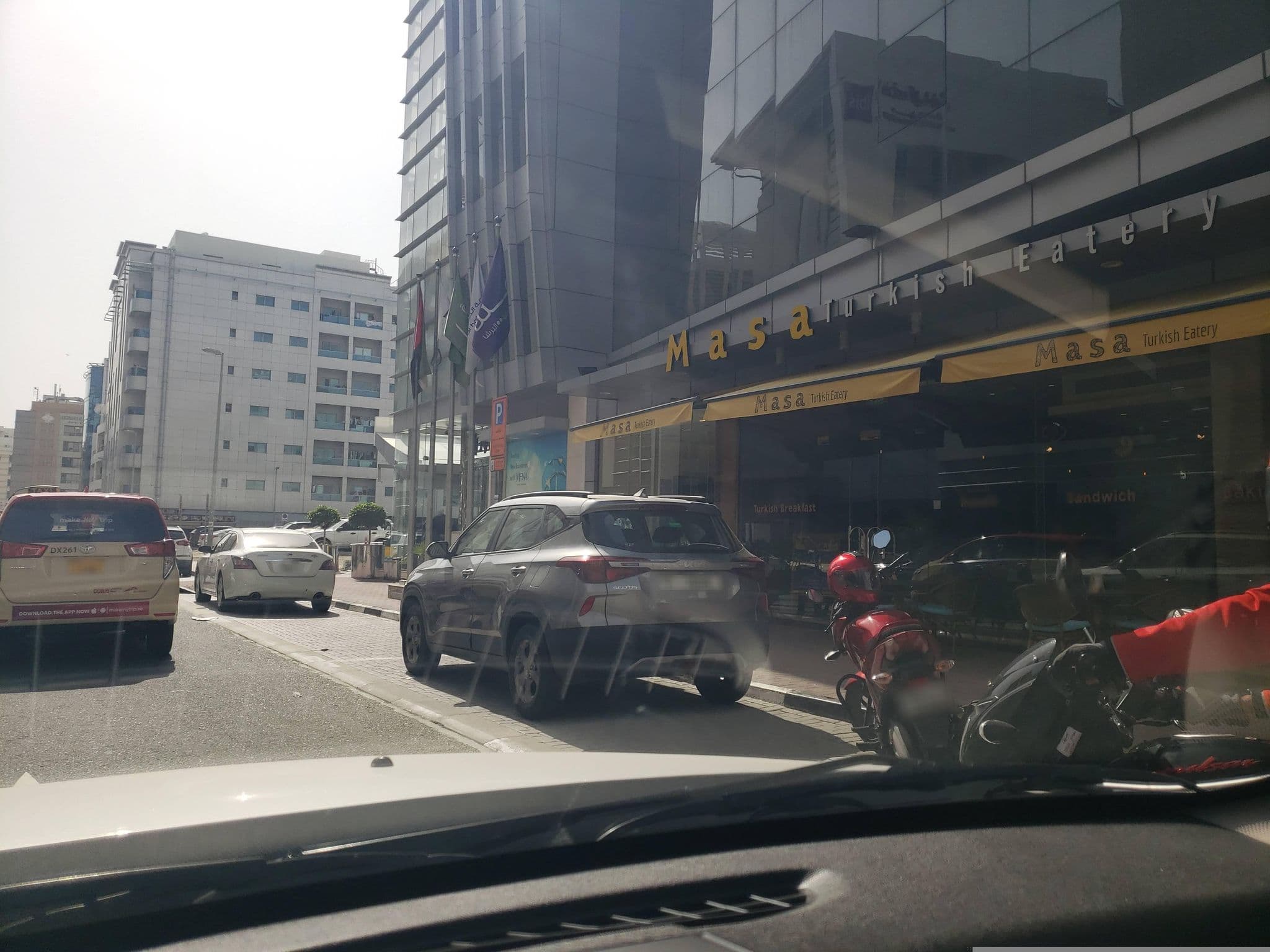 Street view near Novotel Suites Mall of the Emirates, Al Sufouh — © mapfool (CC BY-SA · Mapillary)