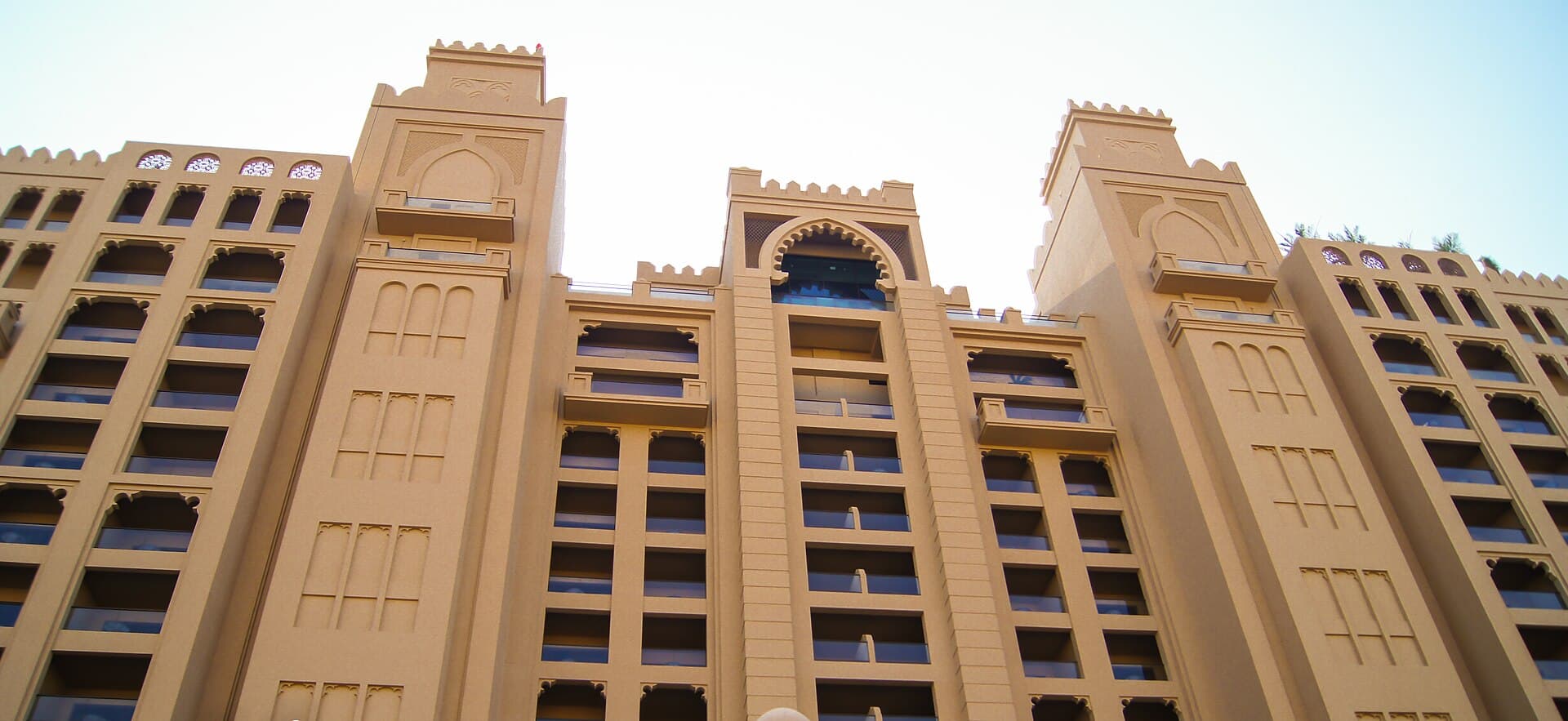 Fairmont The Palm — photo via Wikimedia Commons